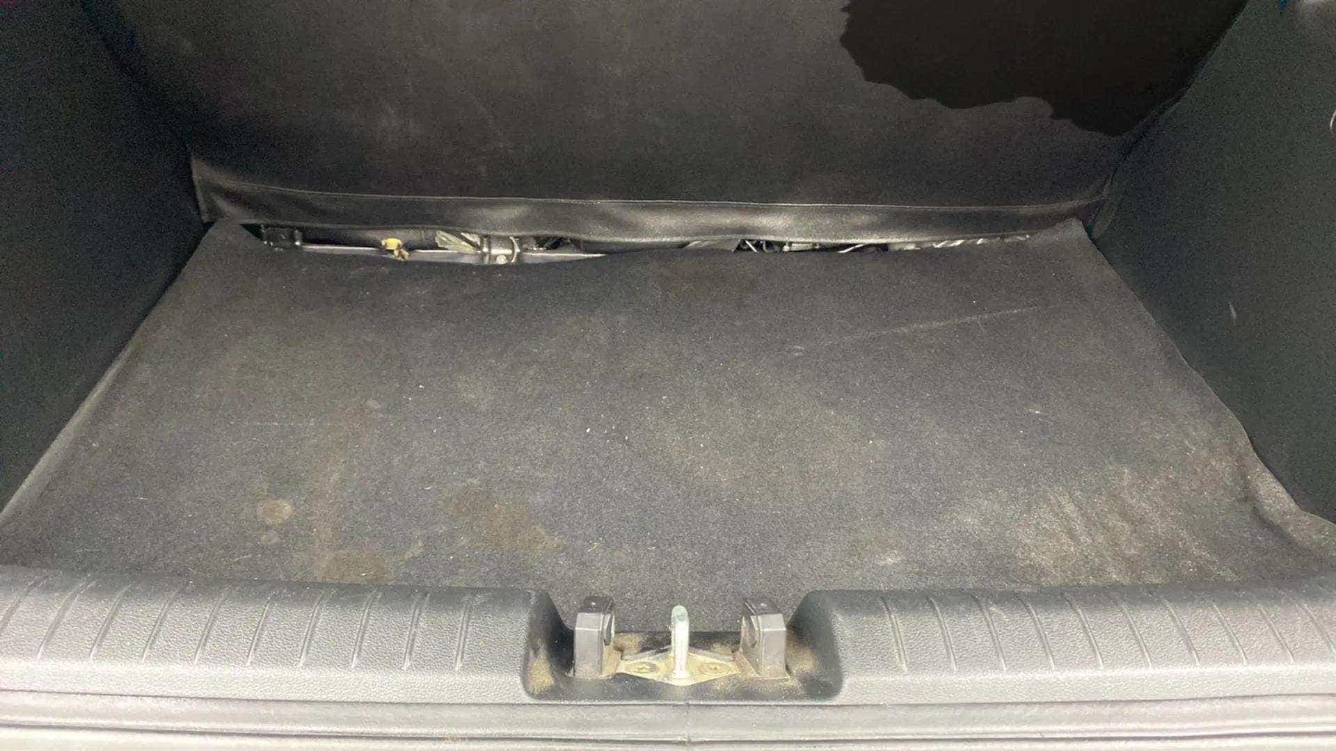 Boot area of a Hyundai Venue