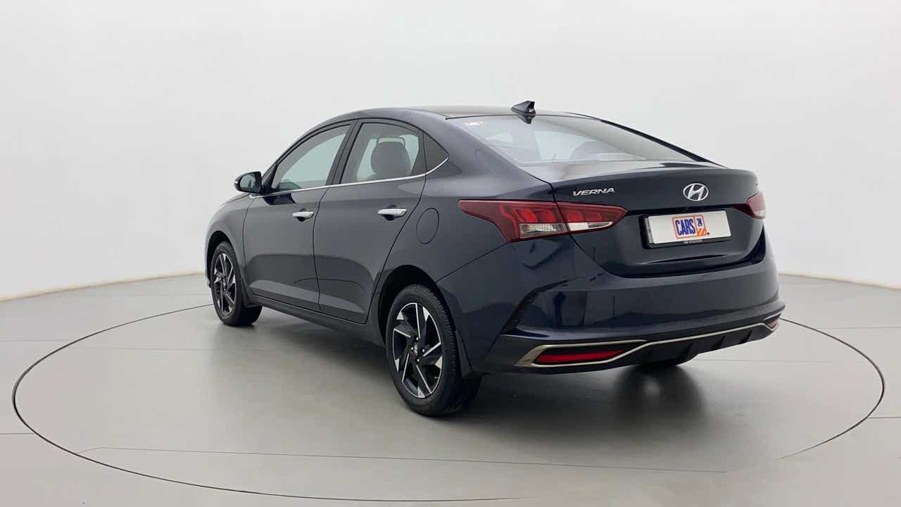 Rear three-quarter view of a Hyundai Verna