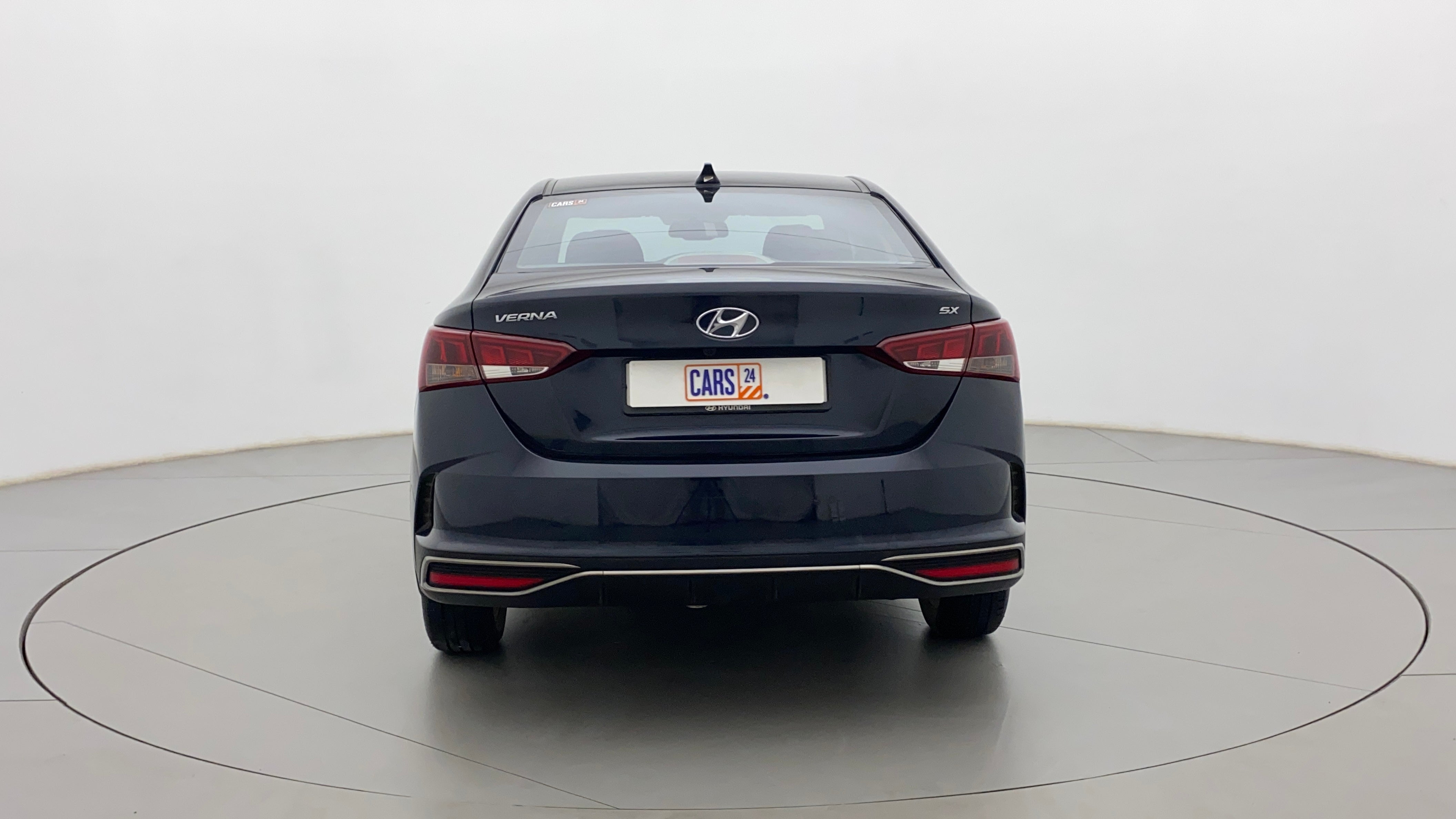 Rear view of a Hyundai Verna SX