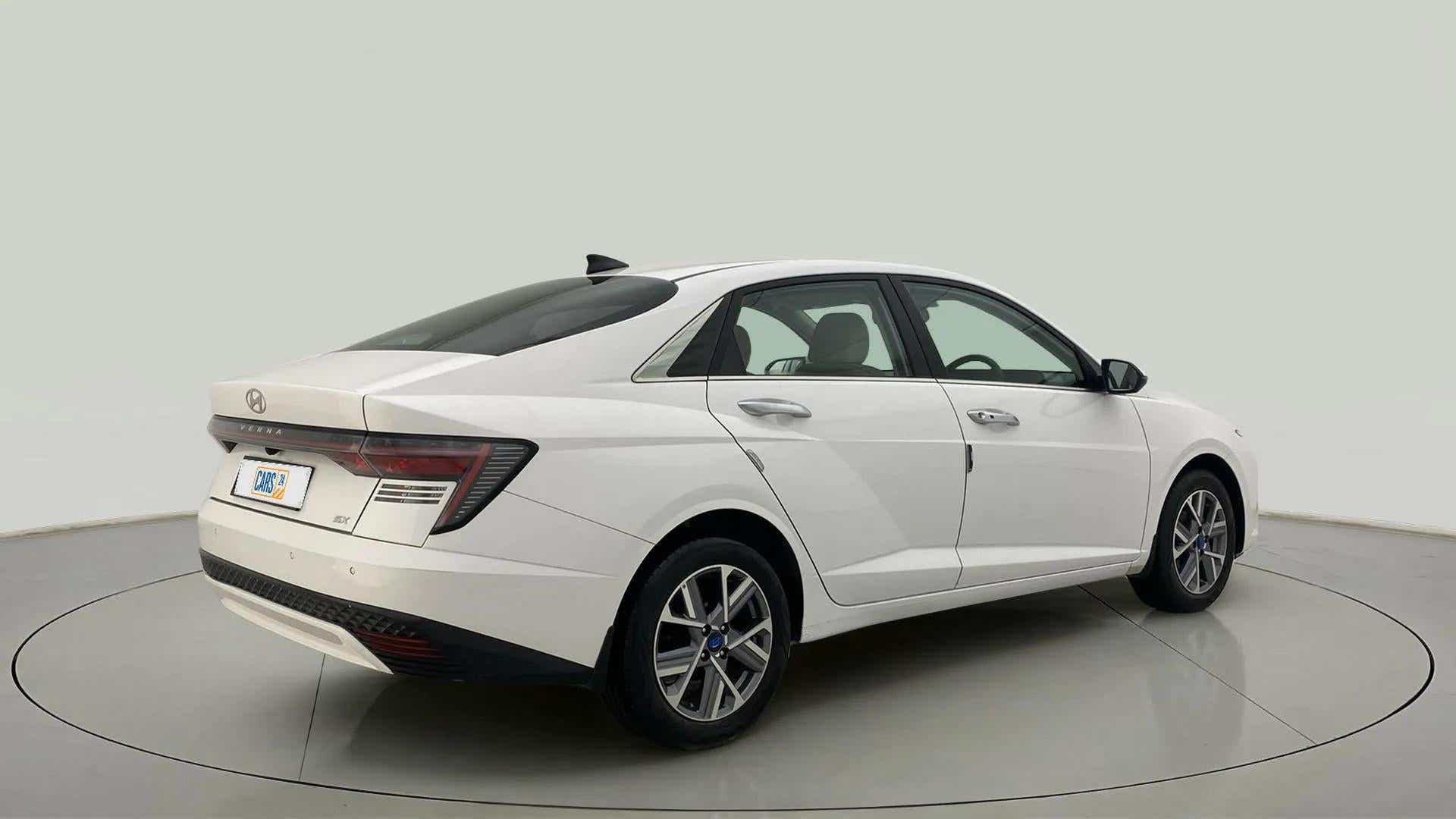 Rear three-quarter of a Hyundai Verna