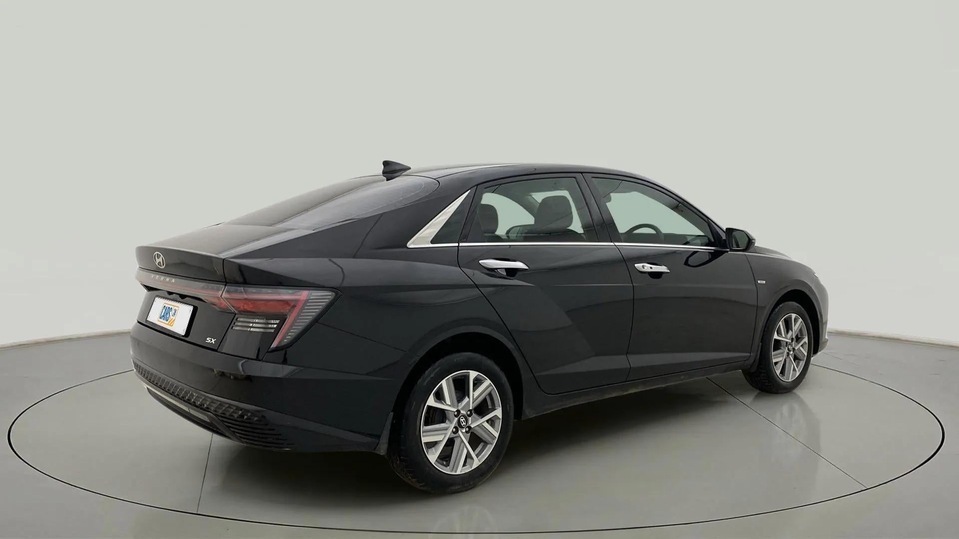 Rear three-quarter view of a Hyundai Verna SX