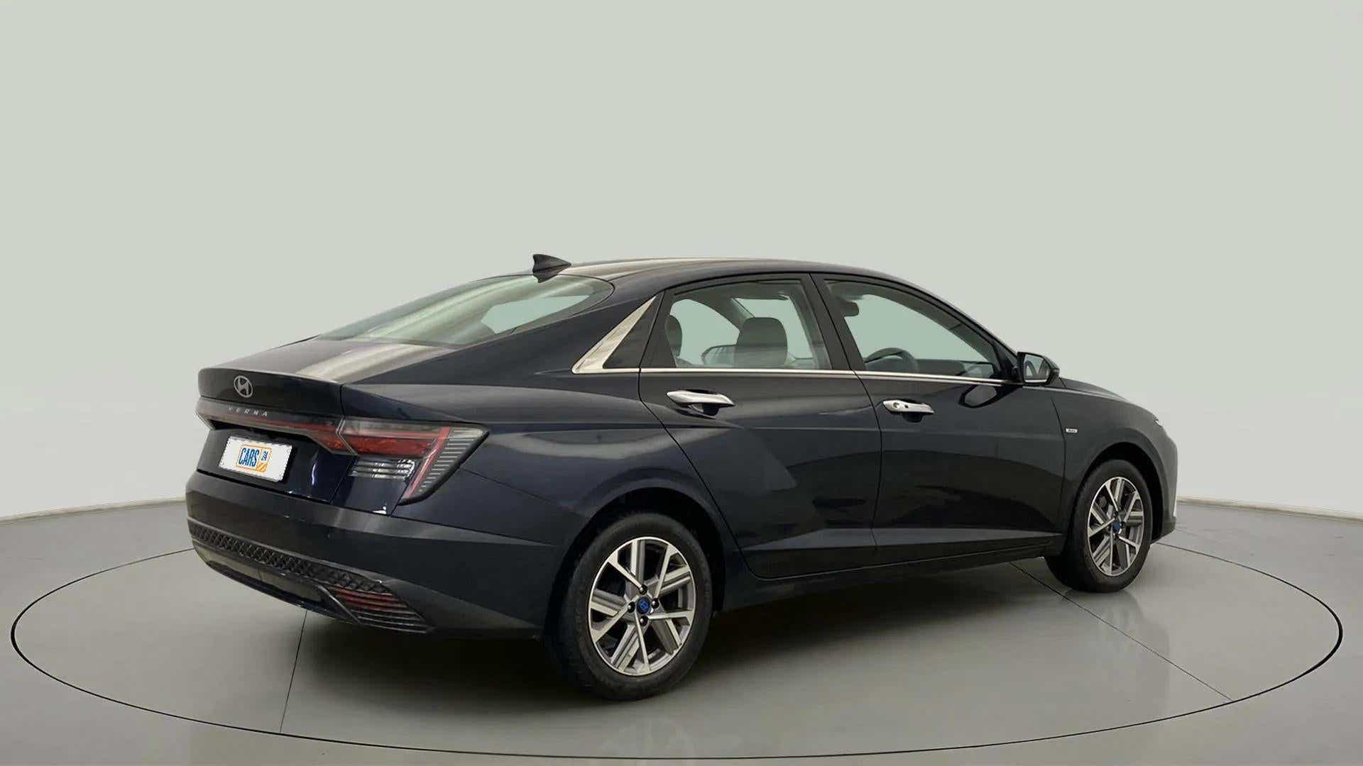 Rear three-quarter of a Hyundai Verna