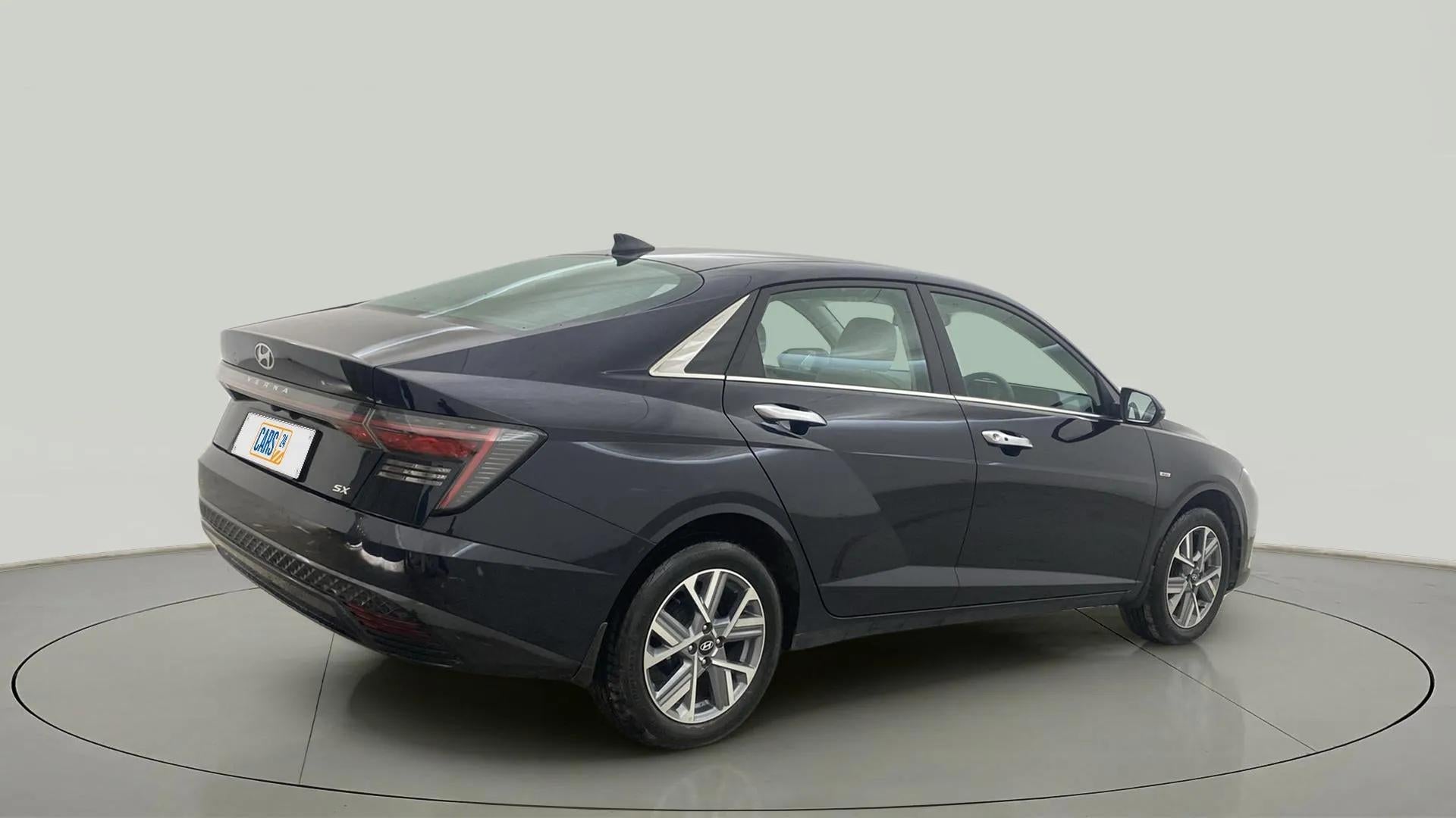 Rear three-quarter view of a Hyundai Verna SX