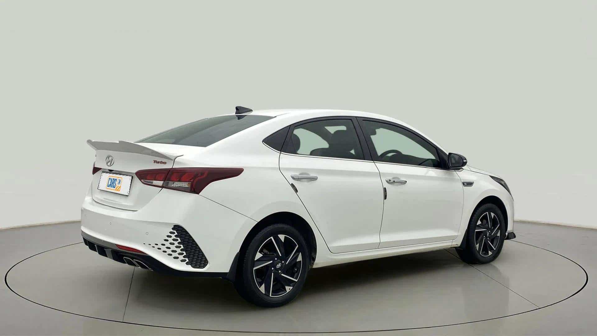 Rear three-quarter of a Hyundai Verna