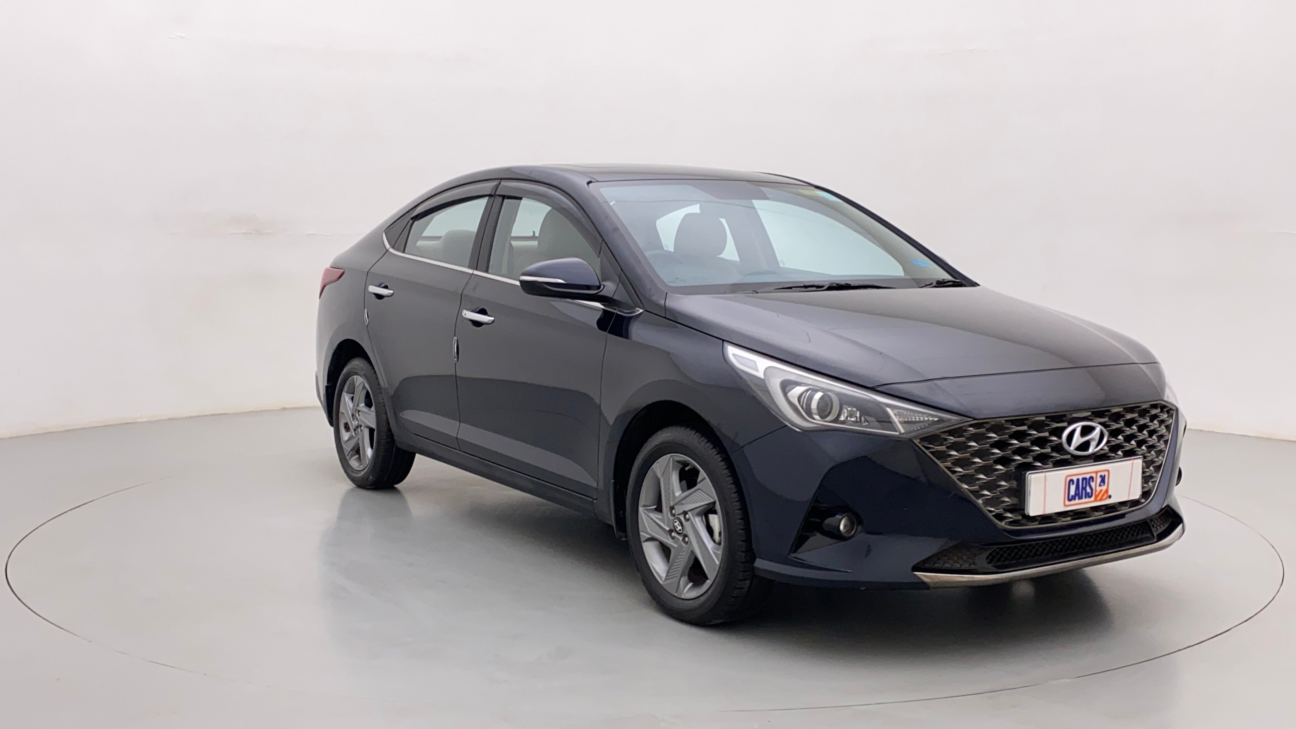 Front three-quarter view of a Hyundai Verna