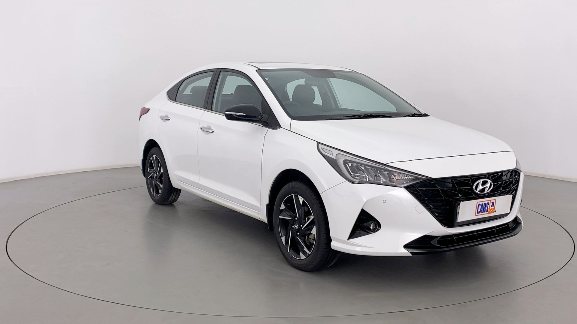 Front three-quarter view of a Hyundai Verna