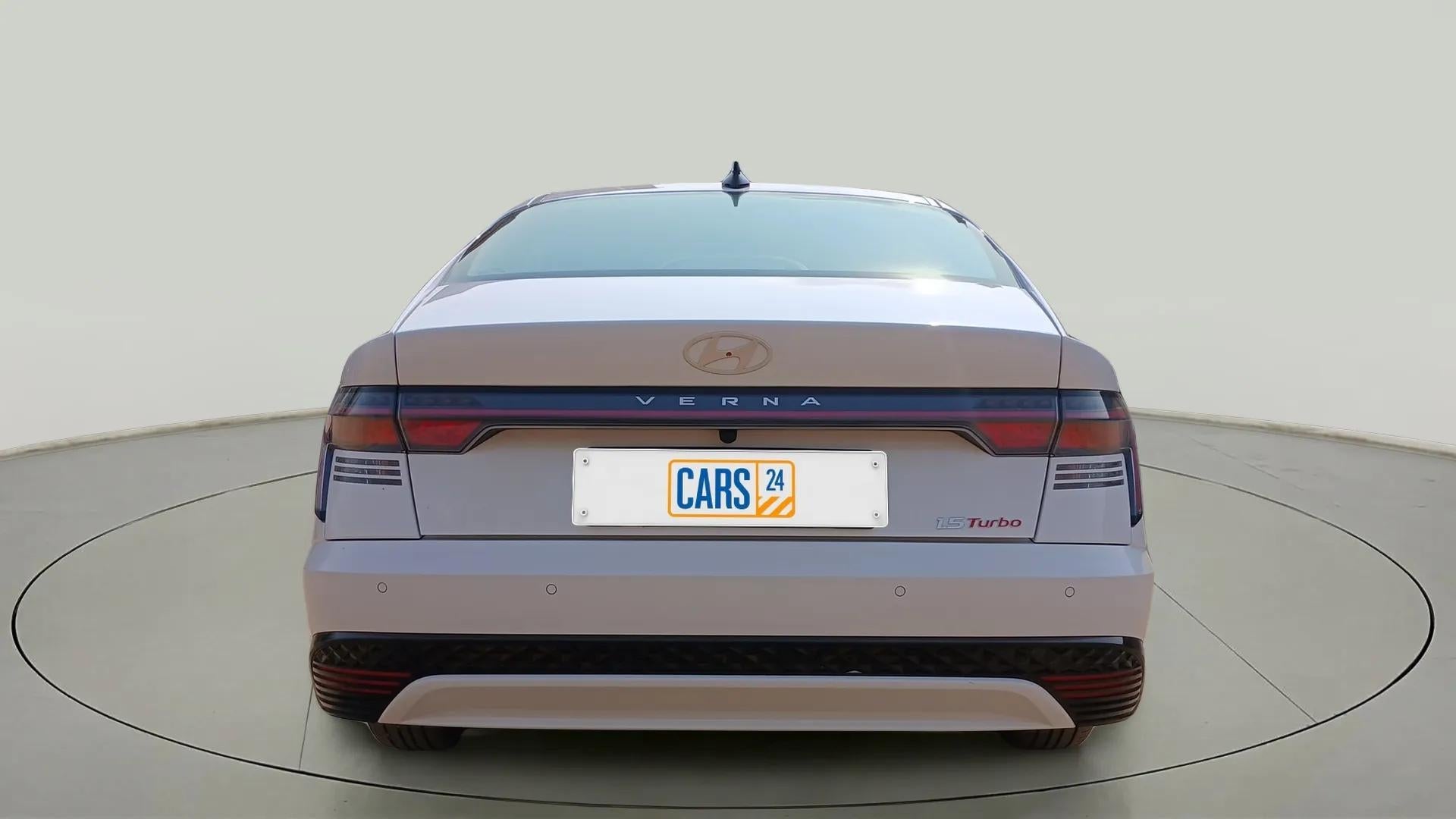 Rear view of a Hyundai Verna