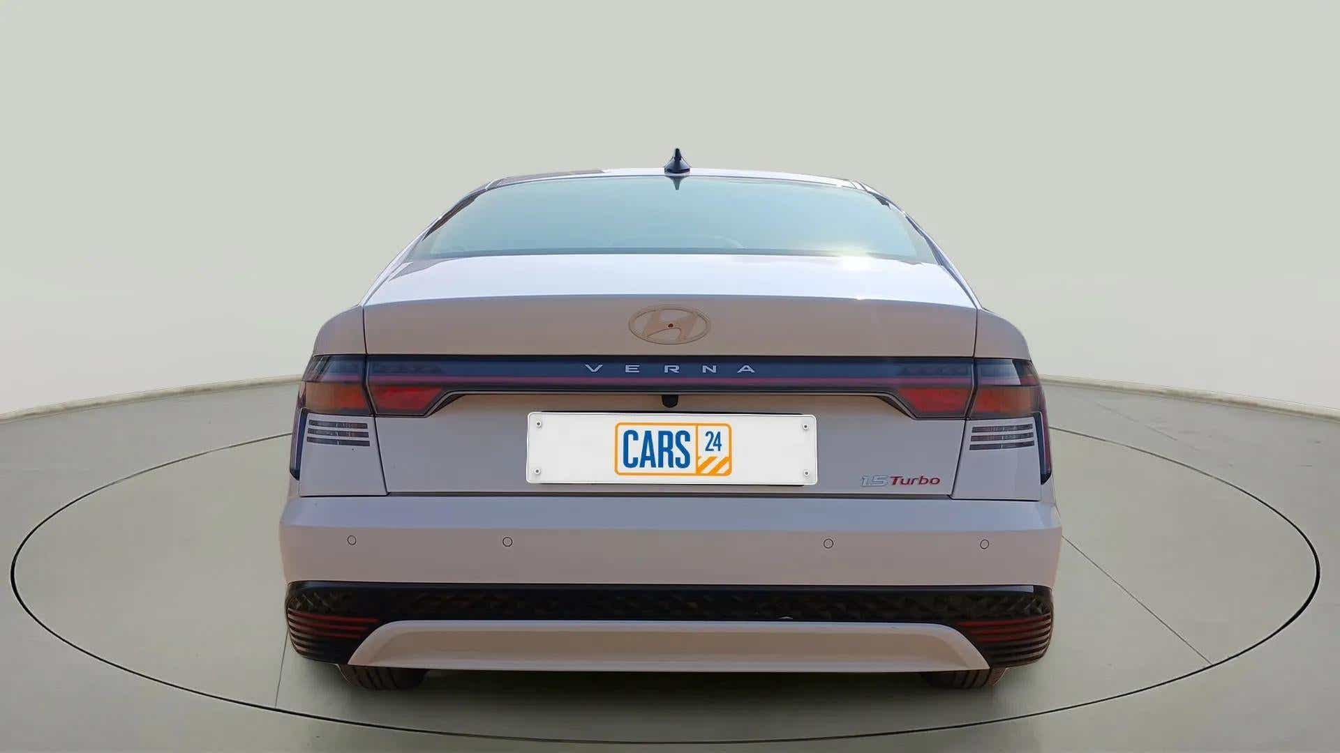 Rear view of a Hyundai Verna