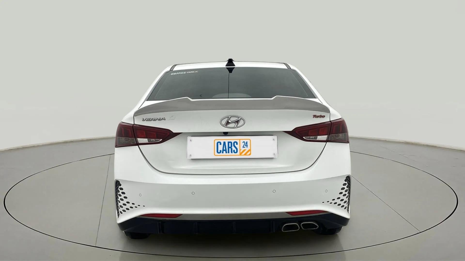 Rear view of a Hyundai Verna