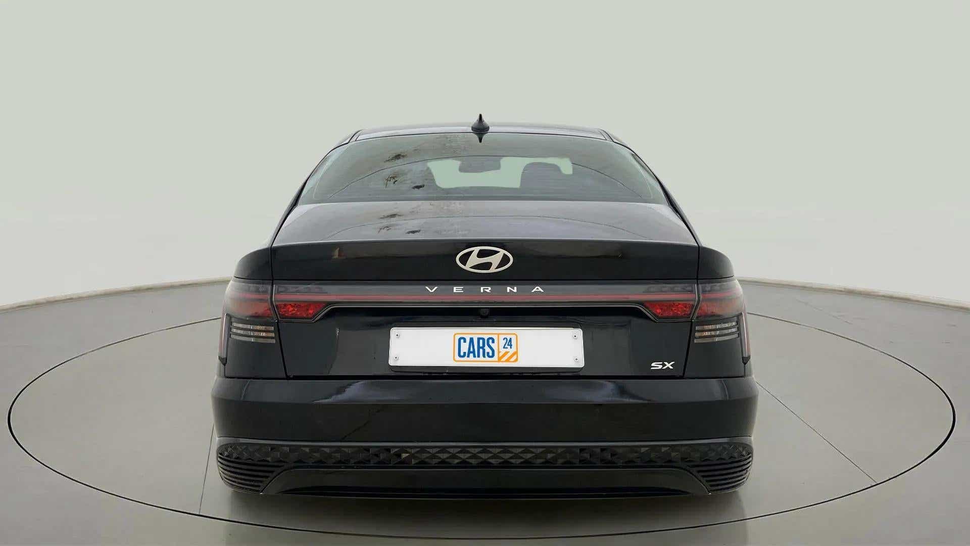 Rear view of a Hyundai Verna SX