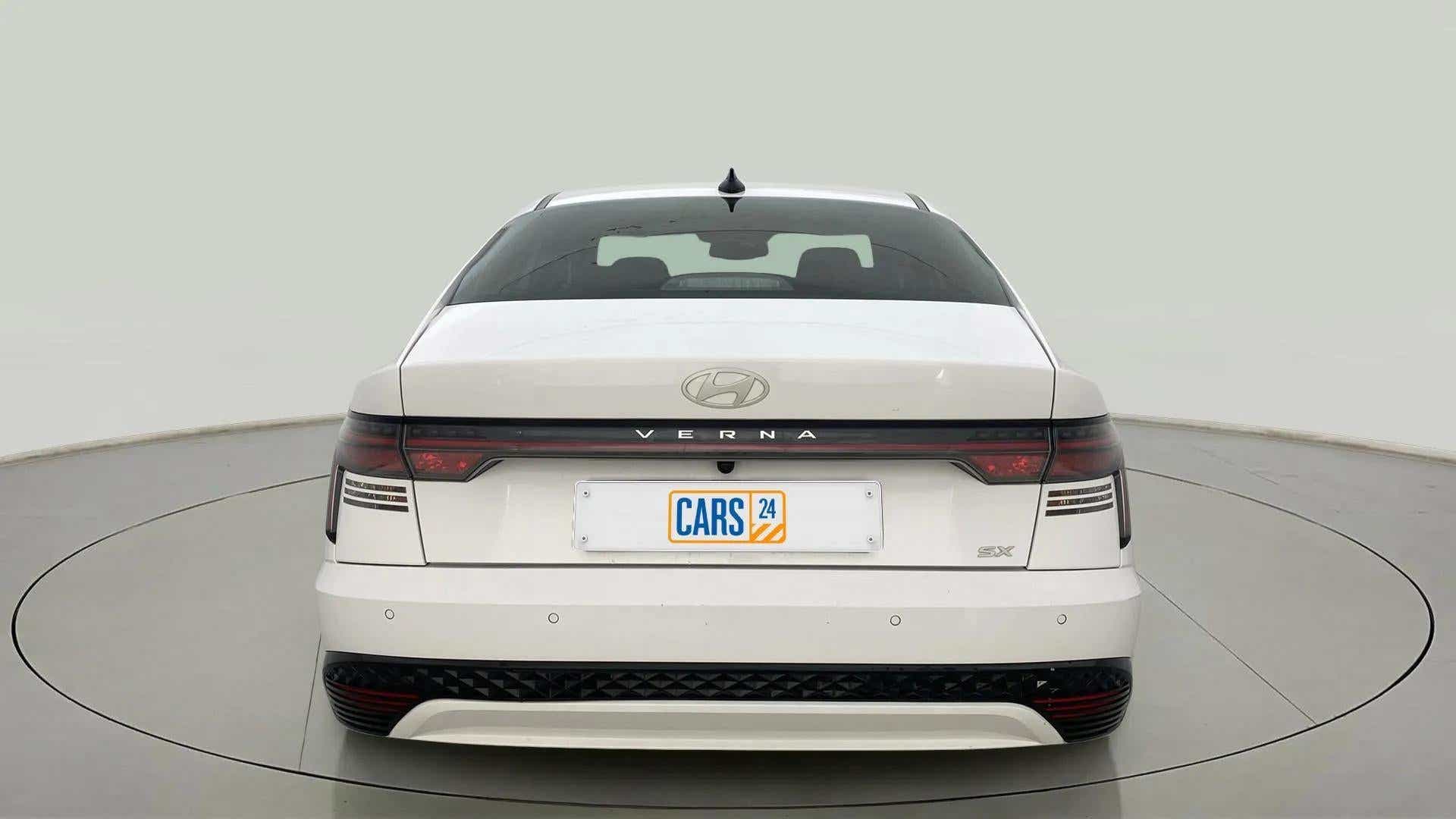 Rear view of a Hyundai Verna SX