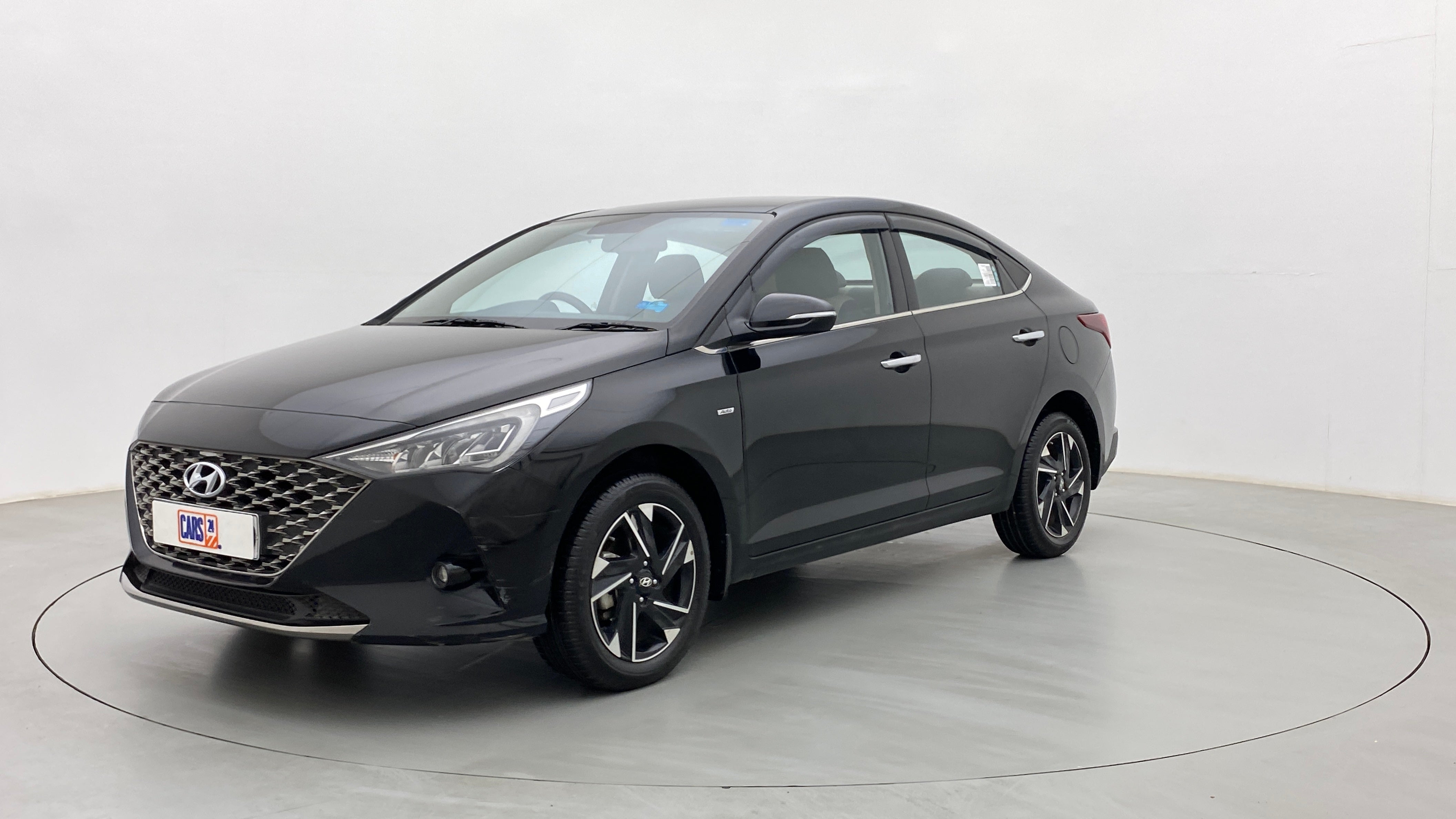 Front three-quarter view of a Hyundai Verna