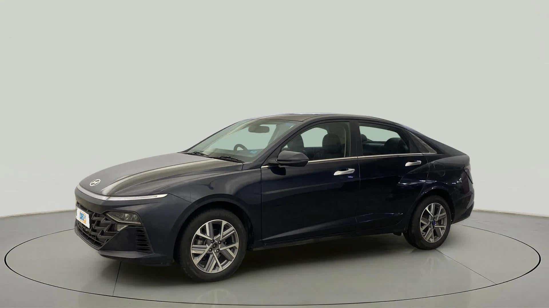 Front three-quarter view of a Hyundai Verna