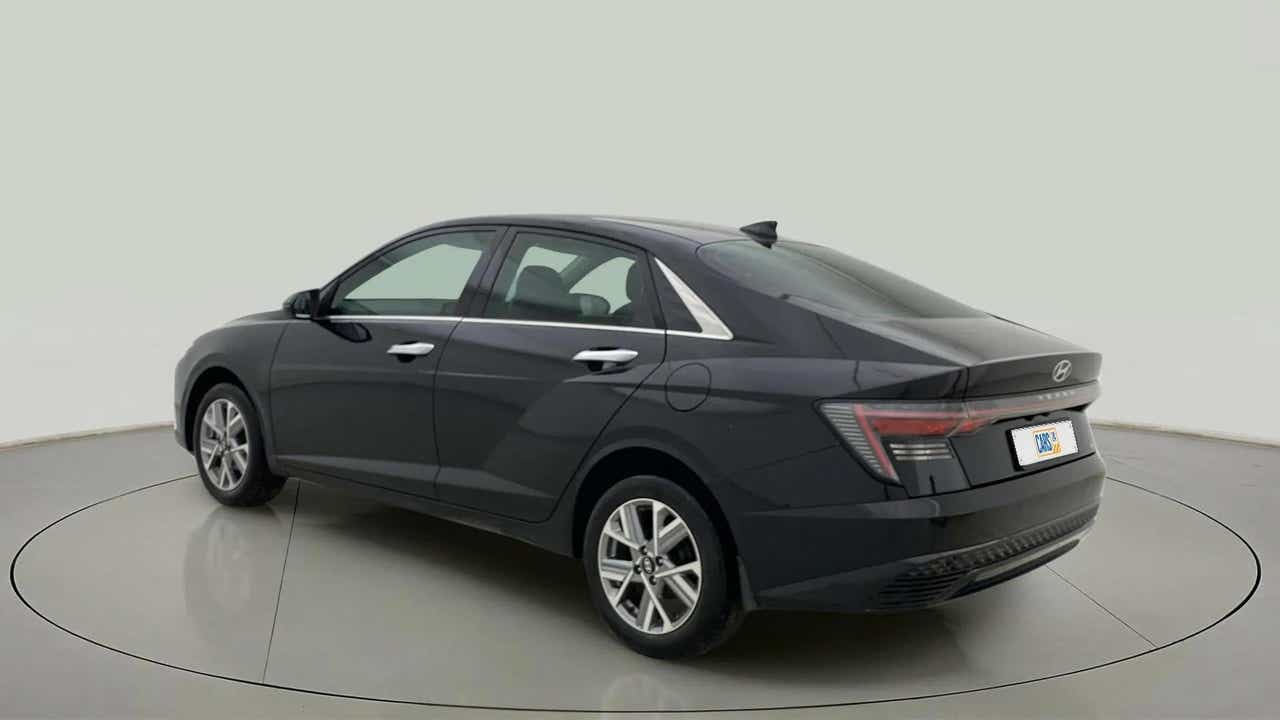 Rear three-quarter view of a Hyundai Verna