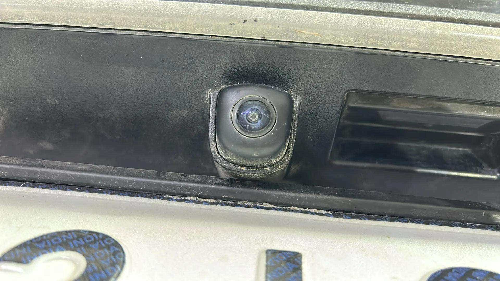 Rearview camera close-up of a Hyundai Verna