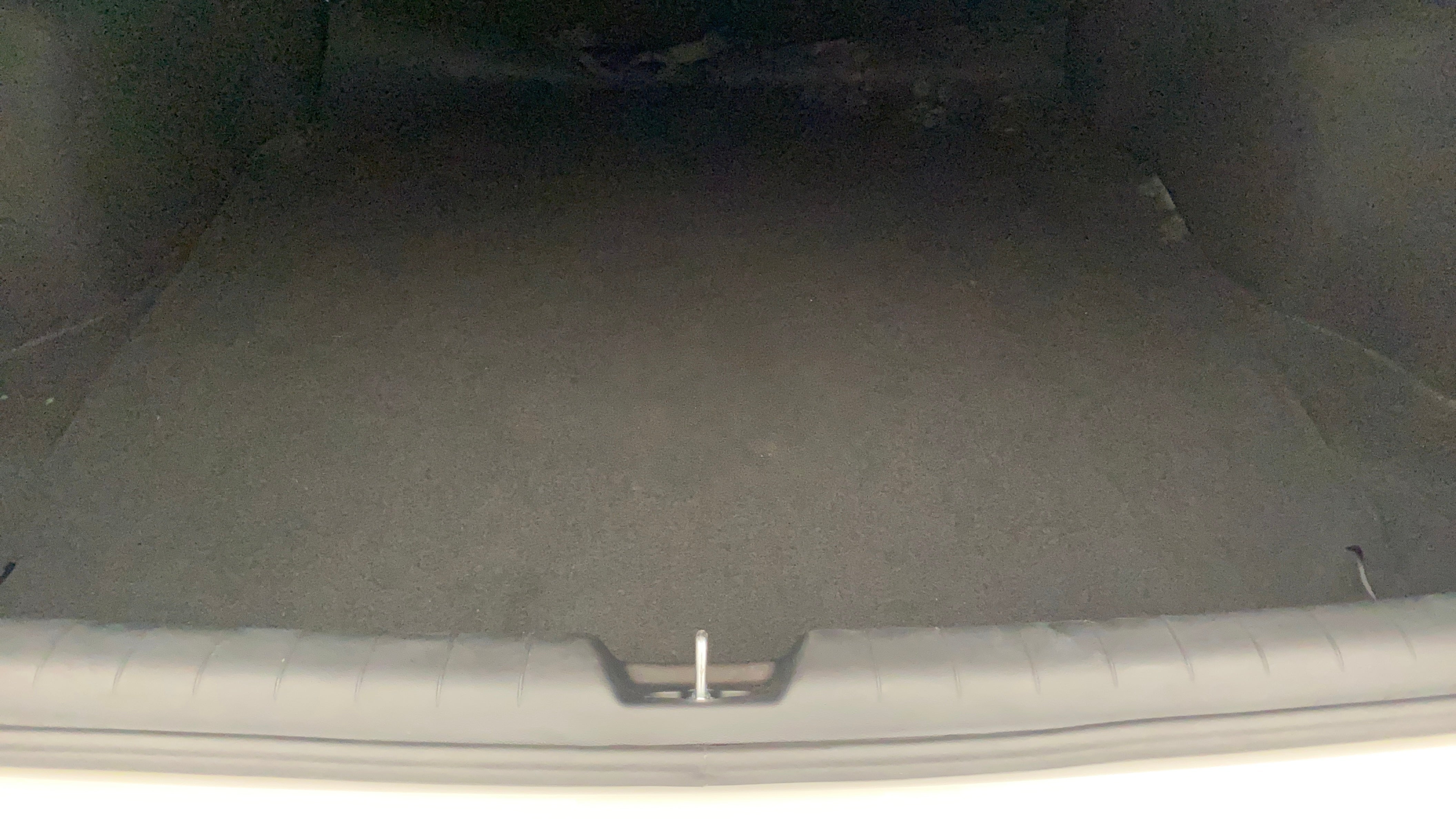 Boot space of a Hyundai Verna