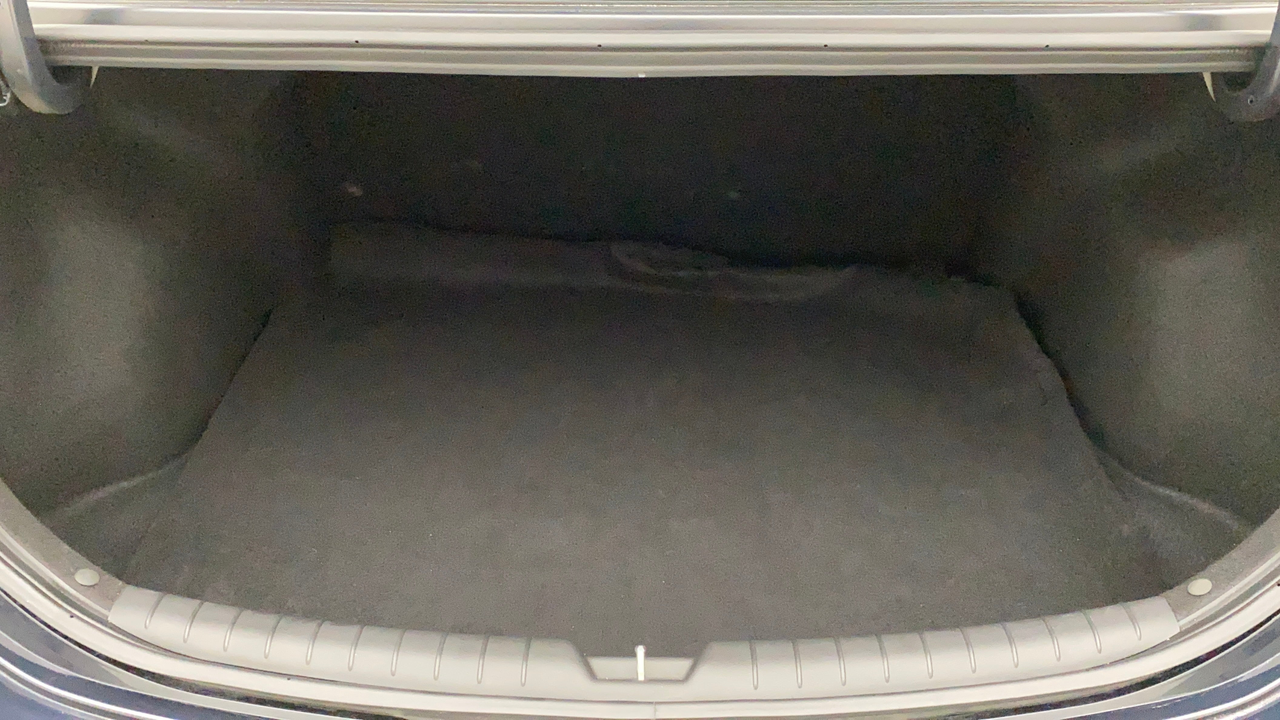 Boot space of a Hyundai Verna