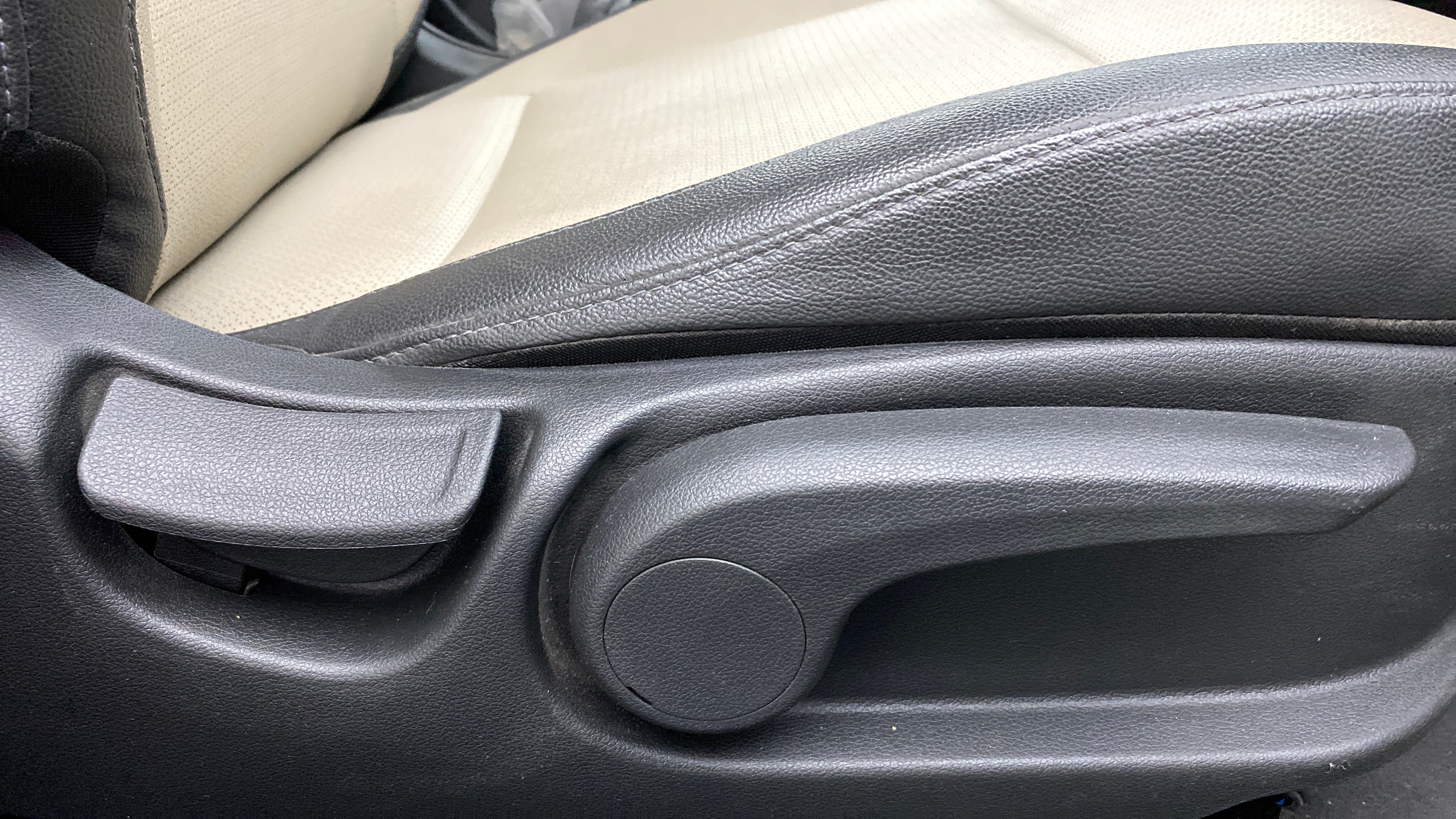 Seat adjustment lever of a Hyundai Verna
