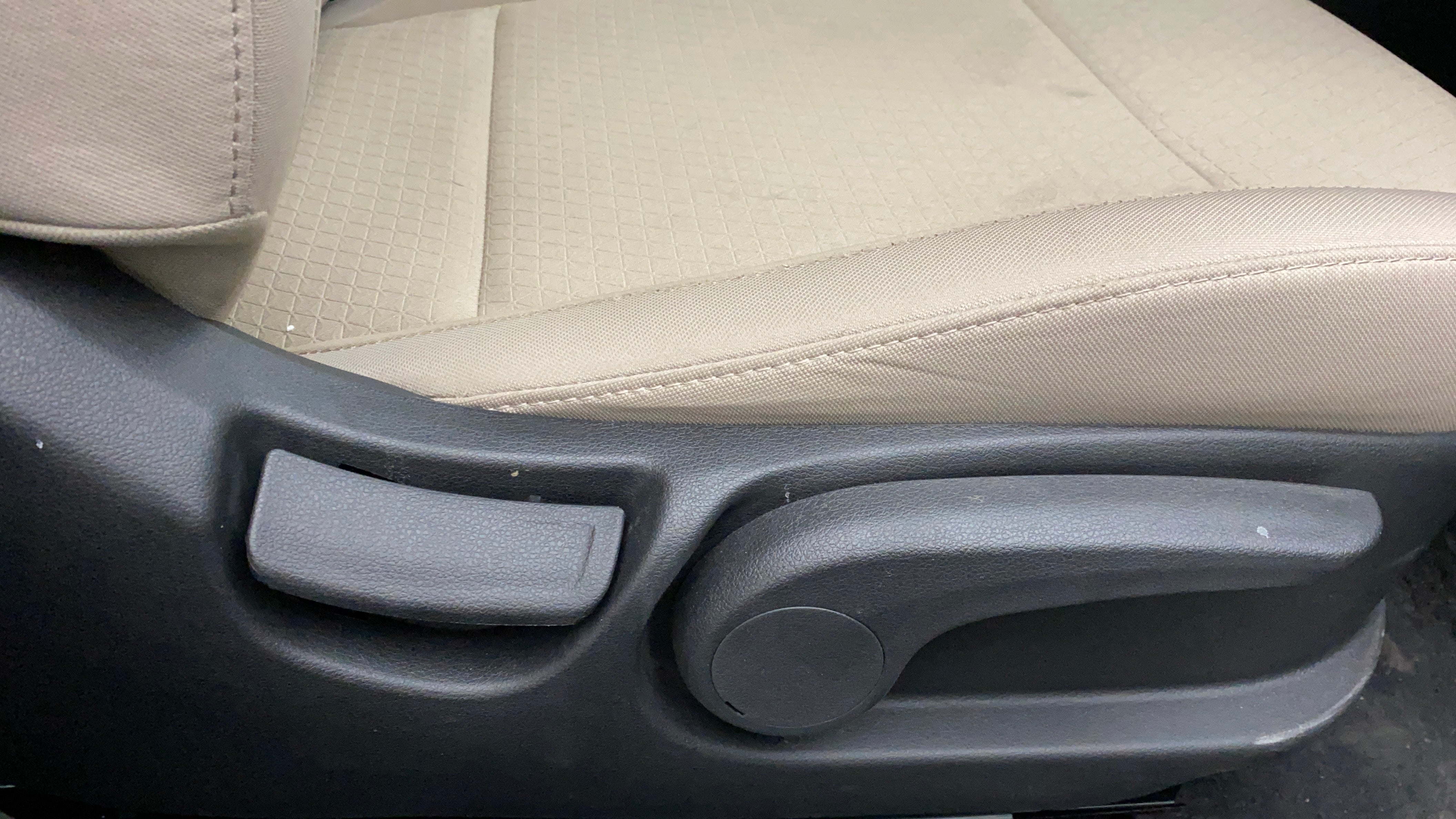 Side seat adjustment controls of a Hyundai Verna