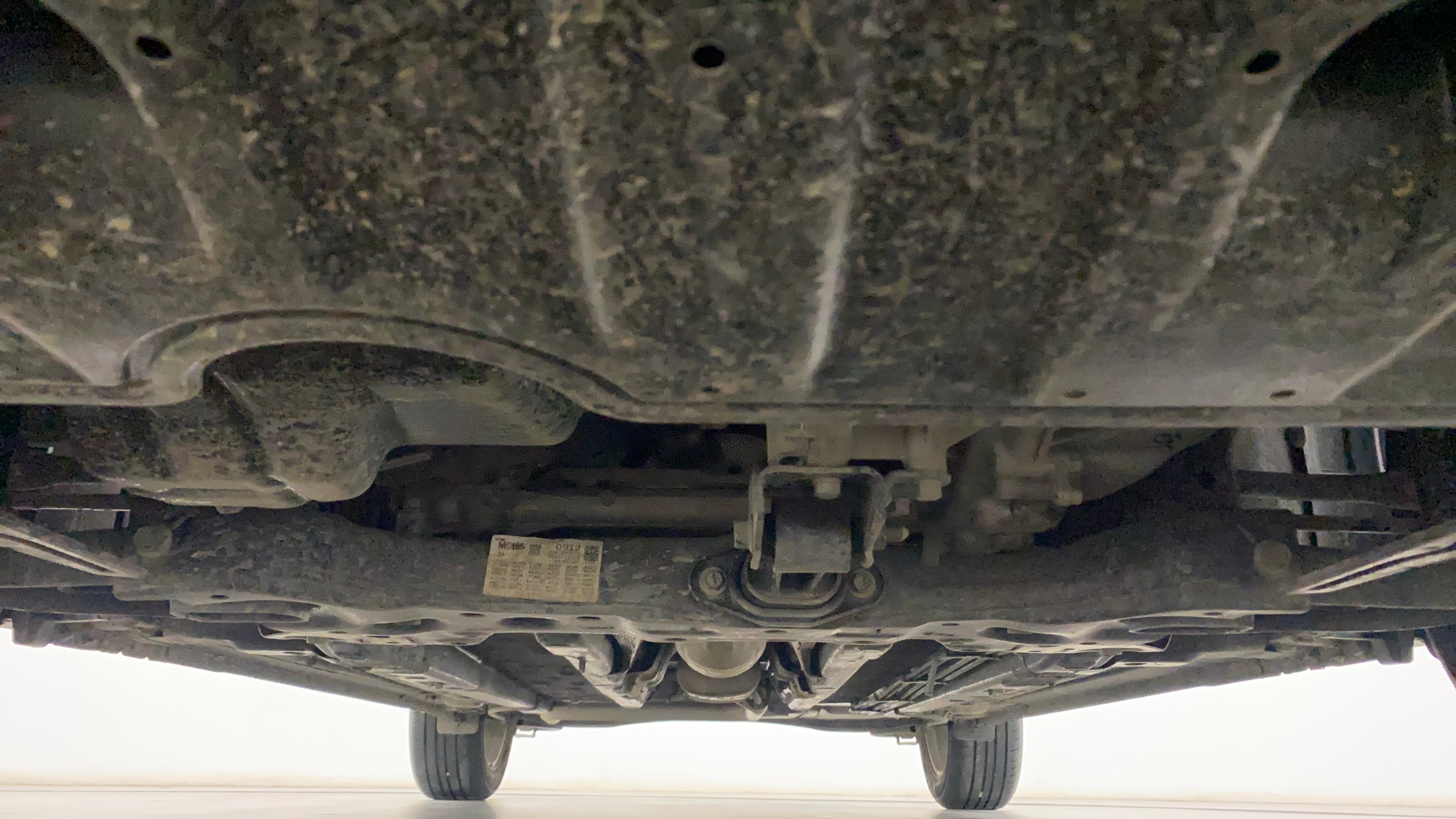 Undercarriage view of a Hyundai Verna