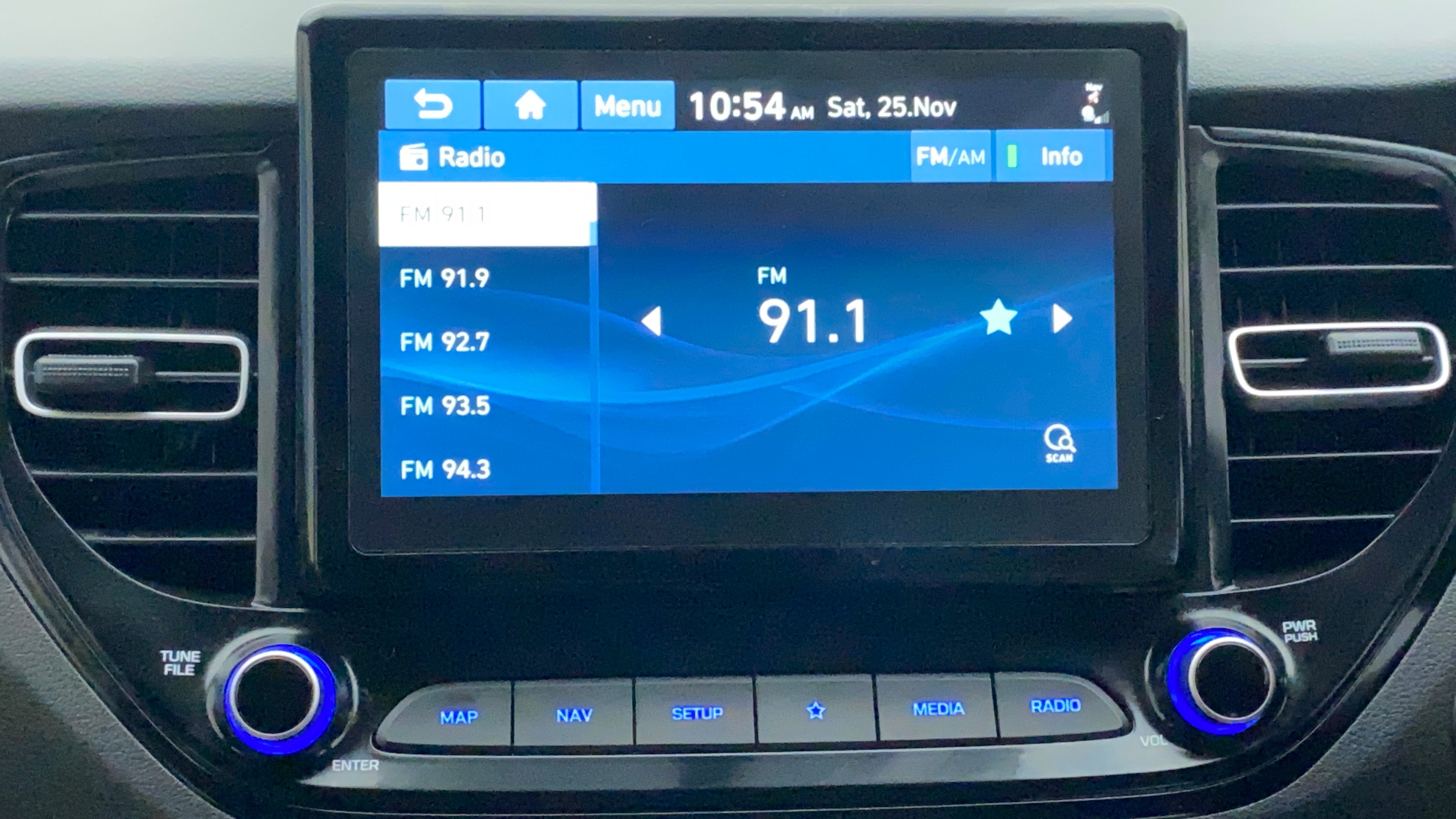 Infotainment display of a Hyundai Verna
