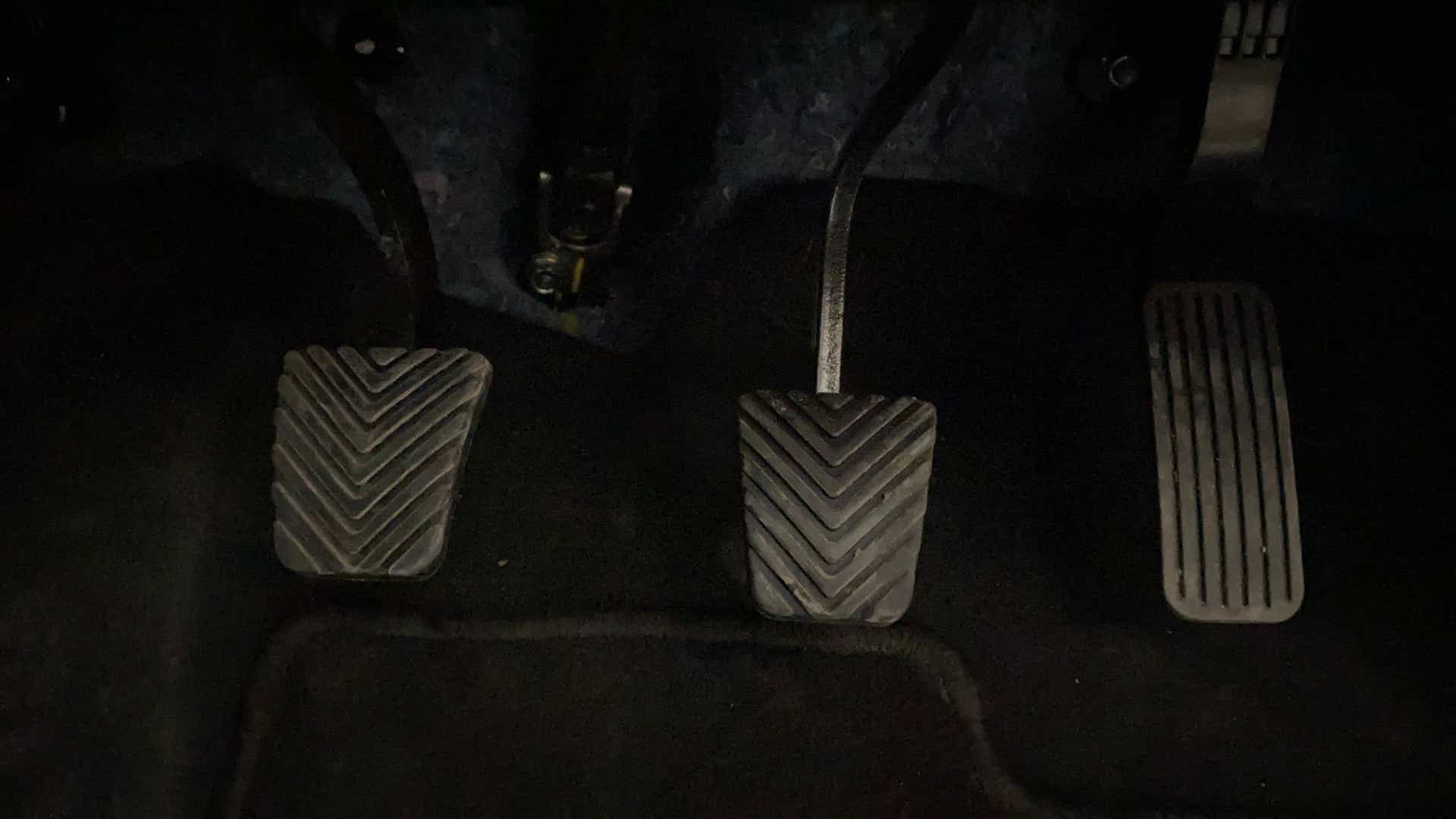 Pedal area of a Hyundai Verna