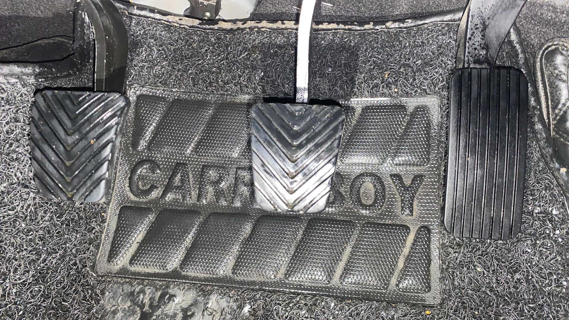 Foot pedals of a Hyundai Verna
