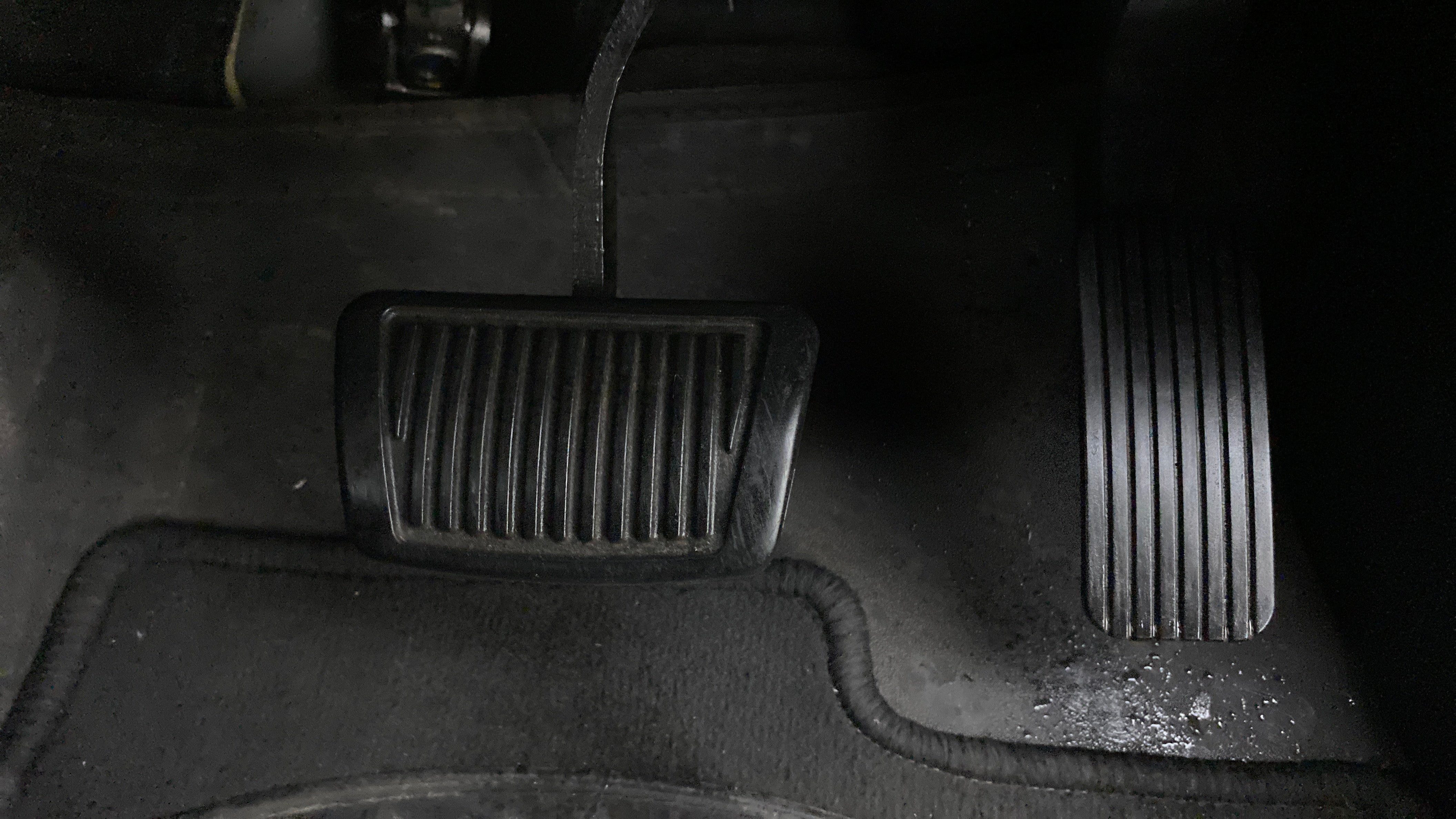 Foot pedals of a Hyundai Verna