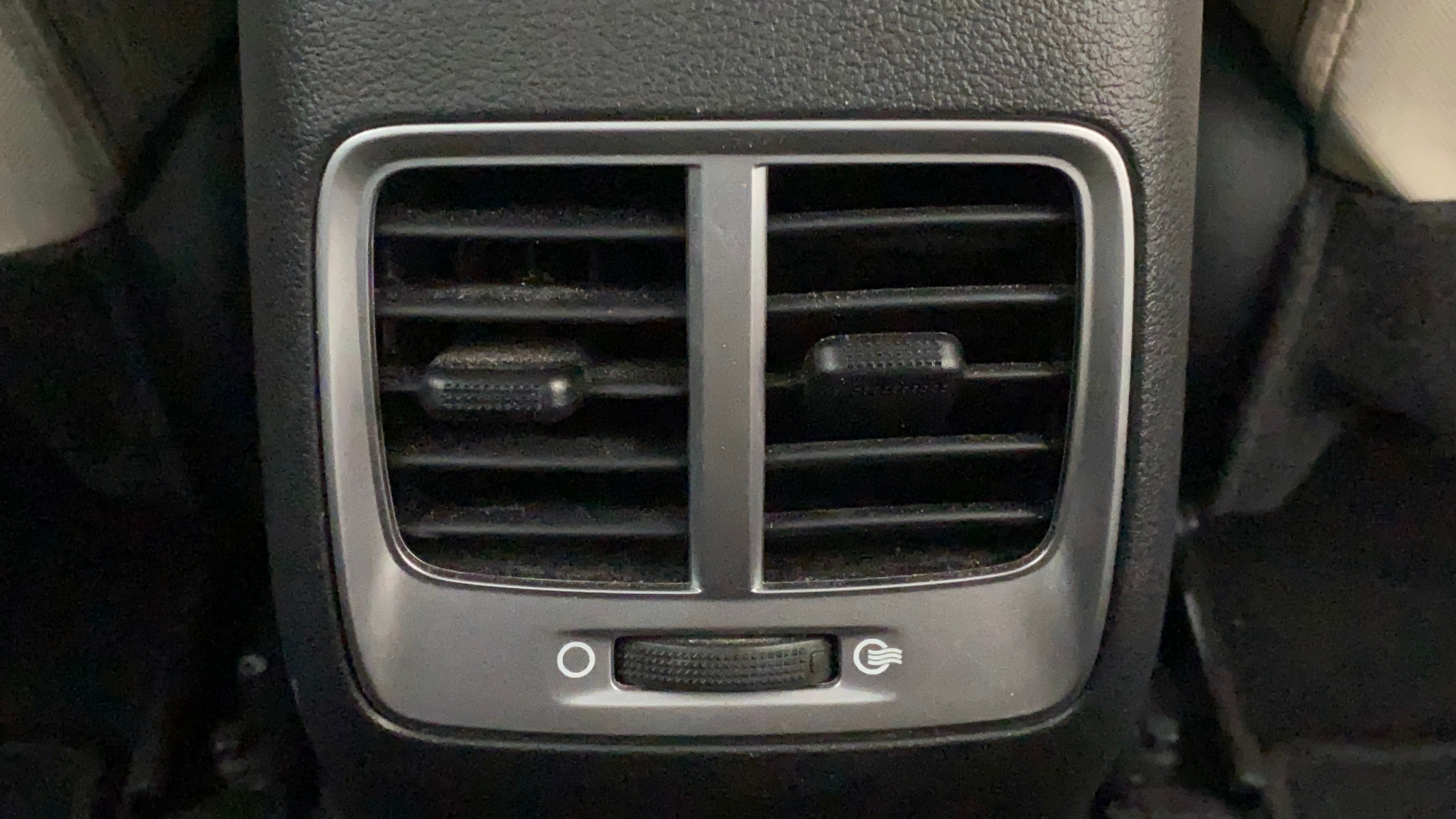 Rear ac vent of a Hyundai Verna