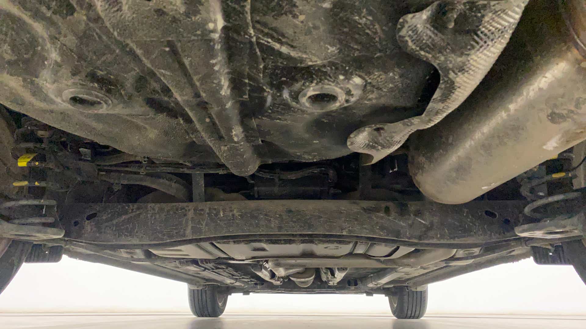 Underside view of a Hyundai Verna