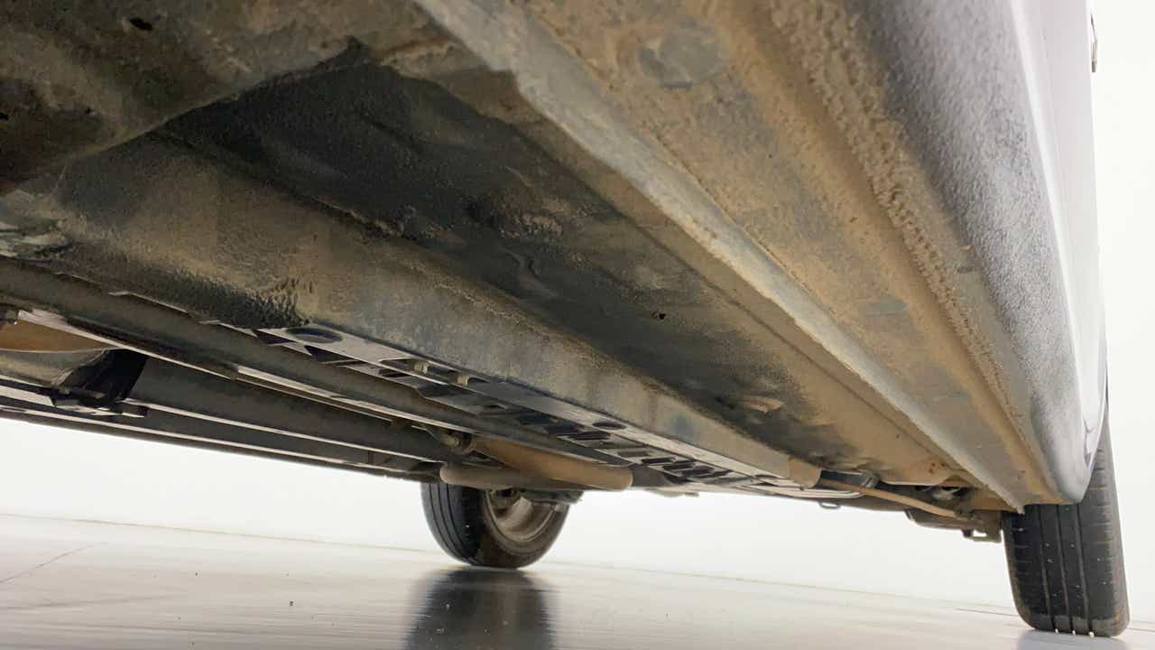 Undercarriage view of a Hyundai Verna