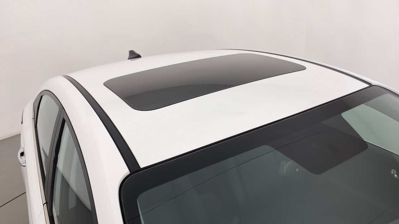 Sunroof area of a Hyundai Verna