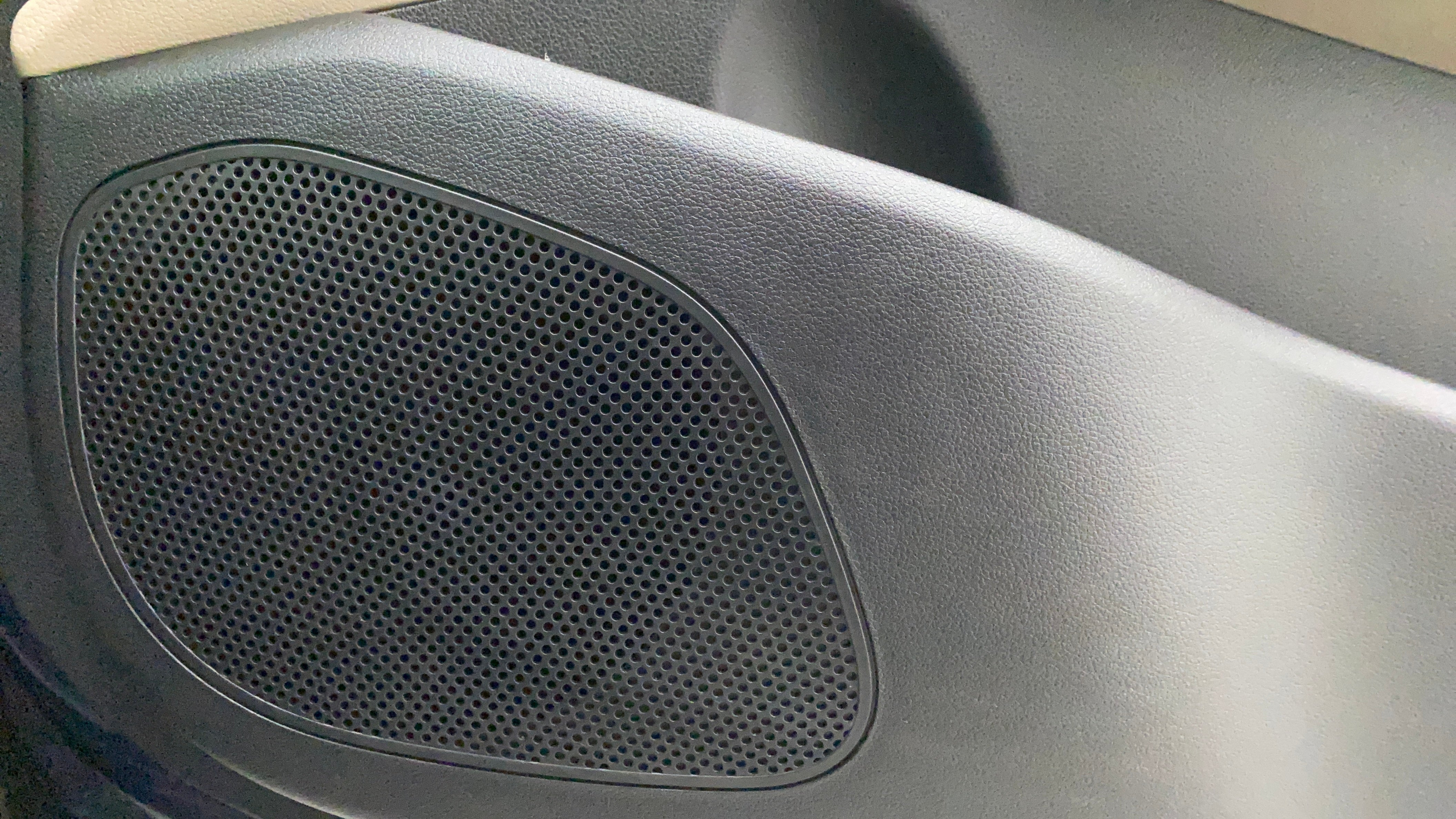Close-up of the interior door speaker of a Hyundai Verna