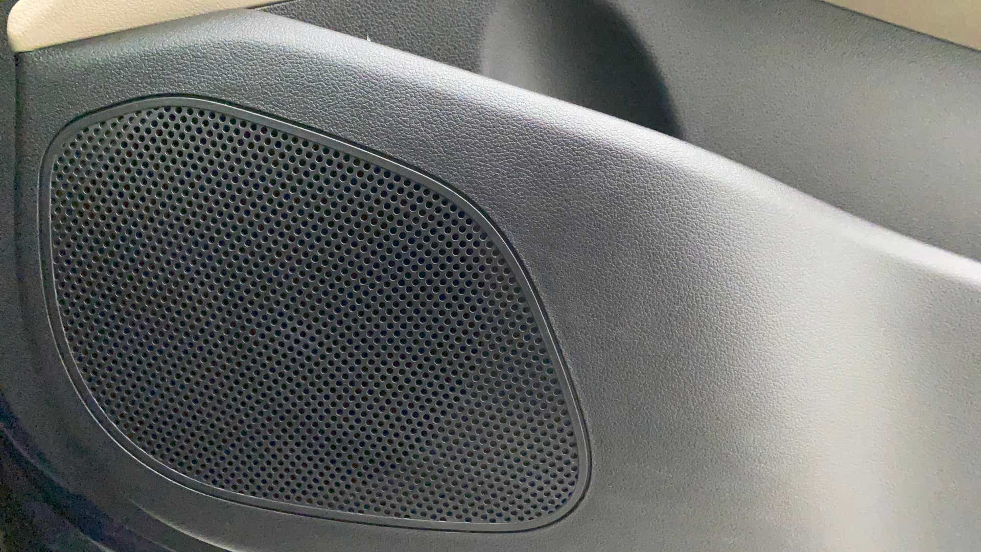Close-up of the interior door speaker of a Hyundai Verna