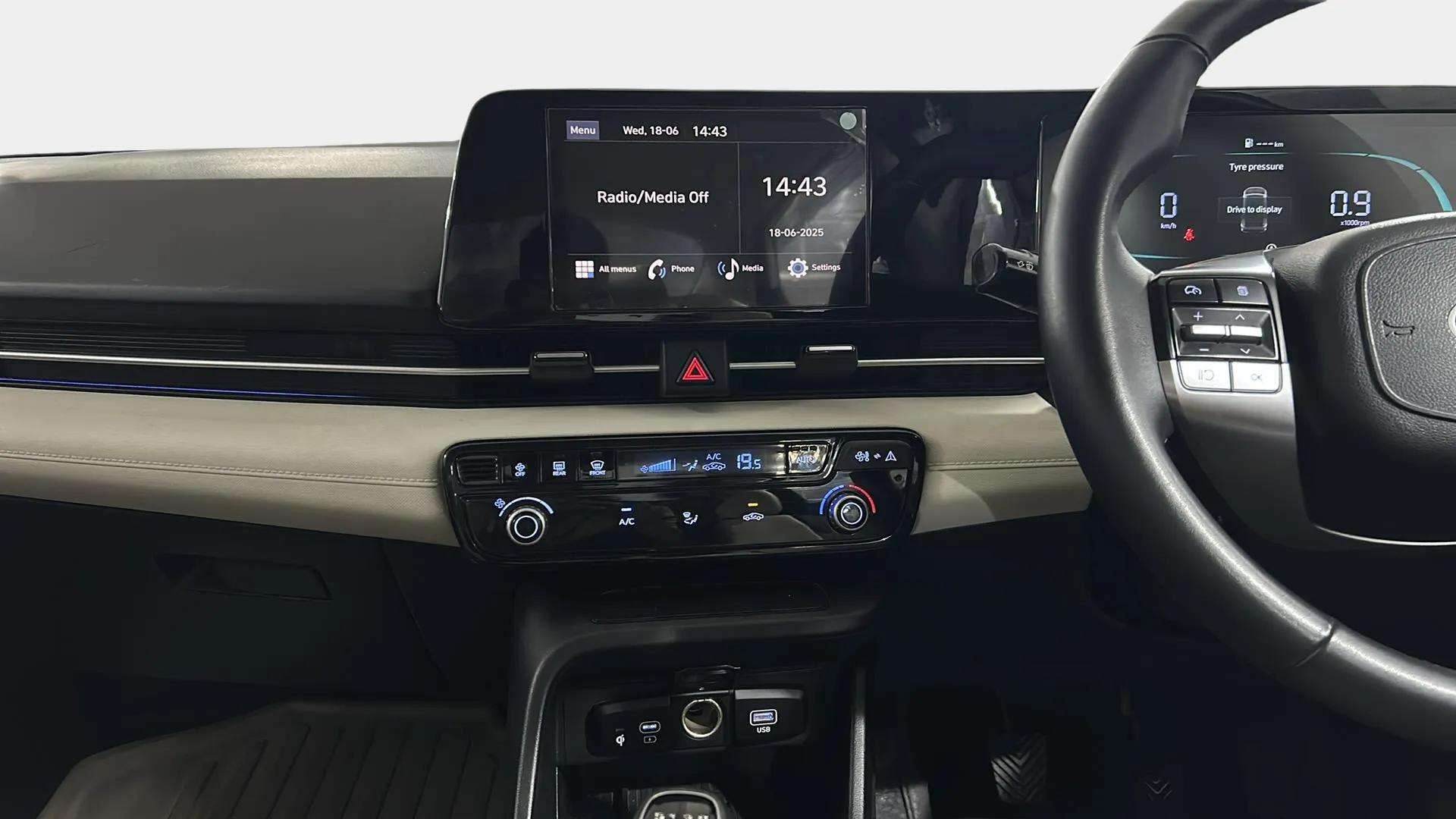 Dashboard and infotainment display of a Hyundai Verna