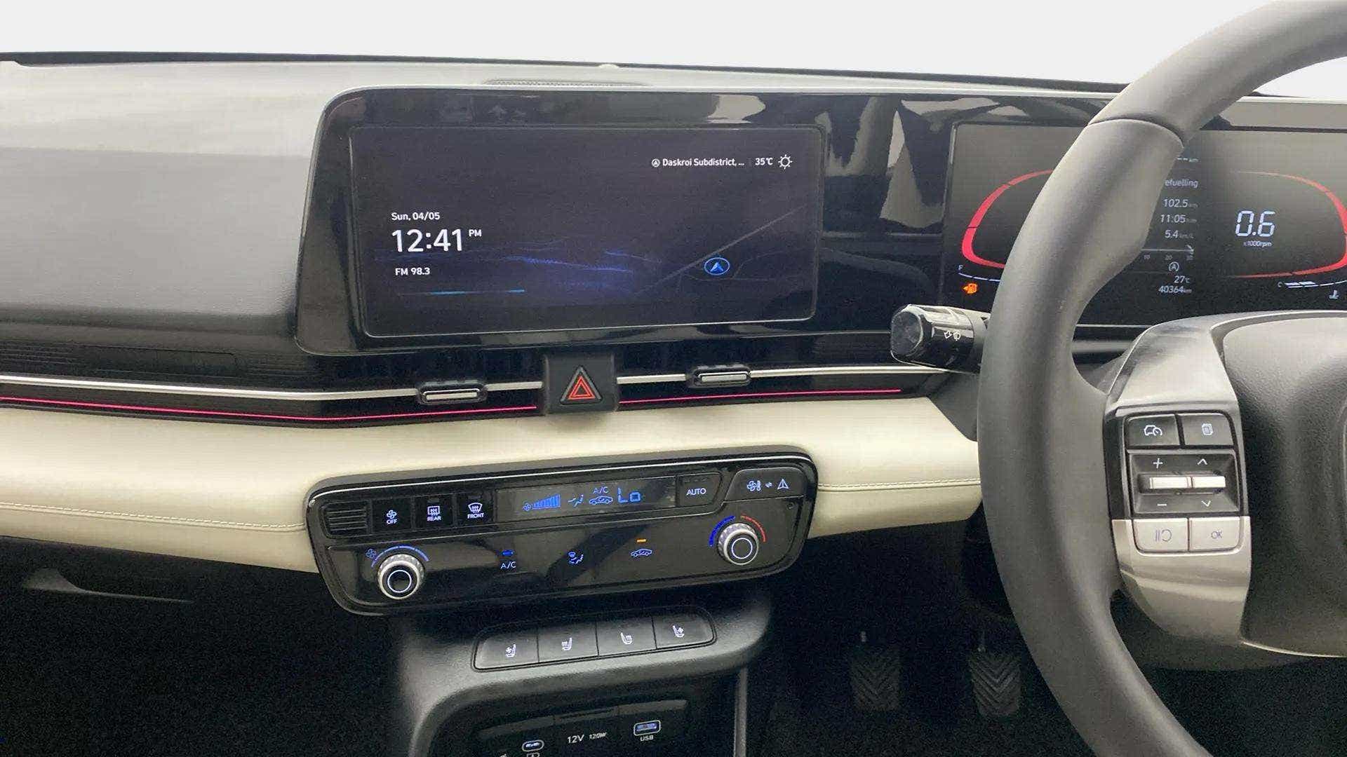 Dashboard and steering wheel view of a Hyundai Verna