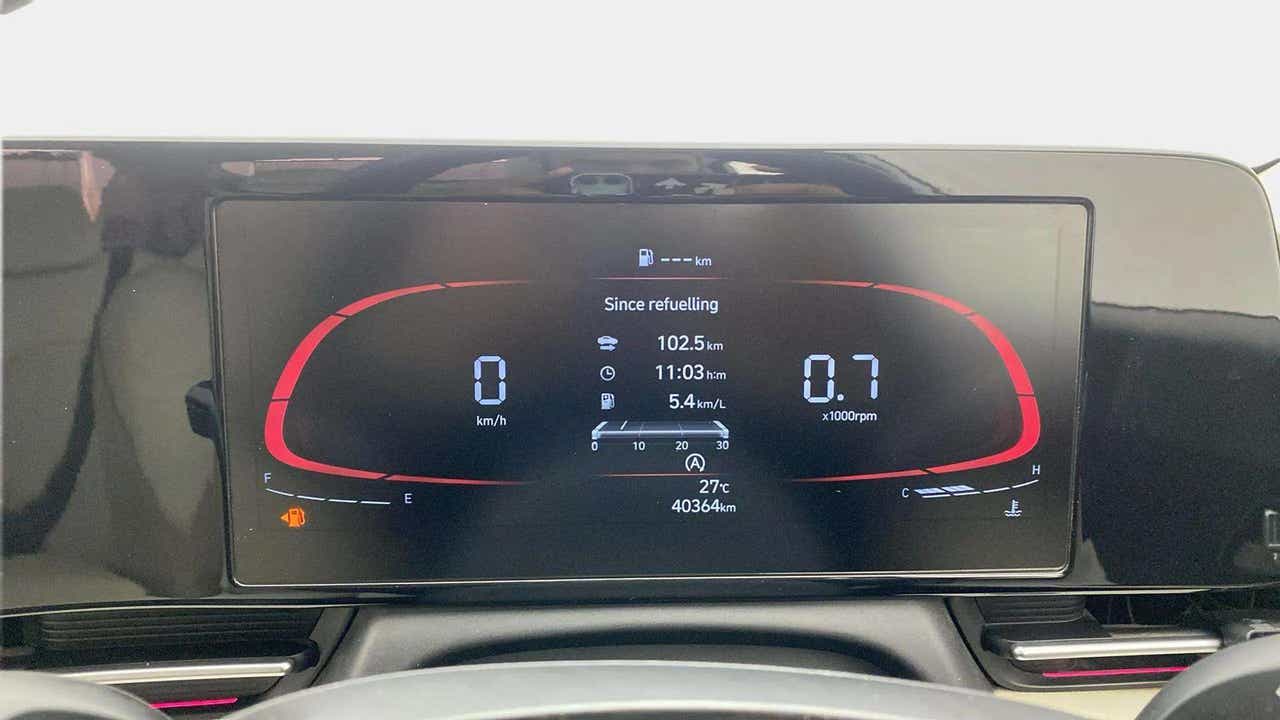 Instrument cluster of a Hyundai Verna
