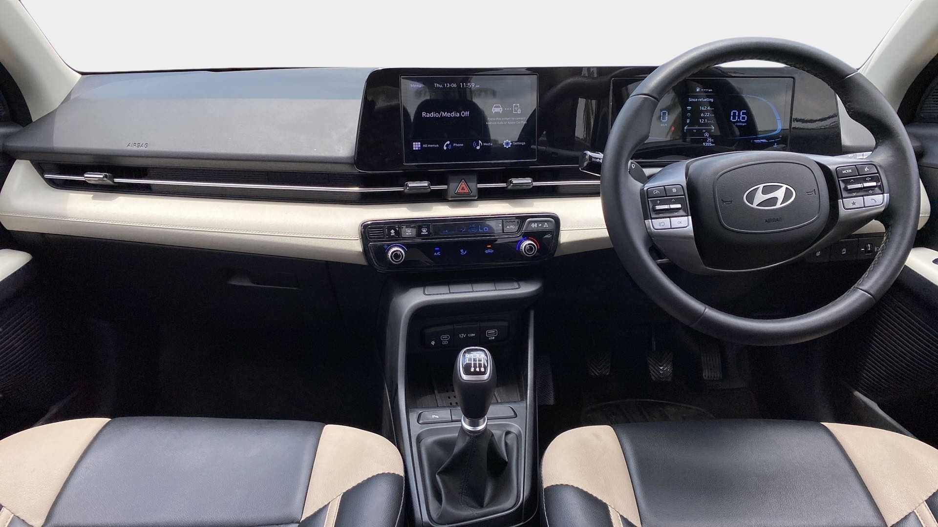 Interior dashboard of a Hyundai Verna