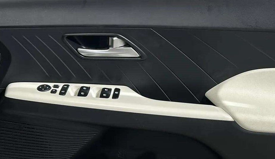 Interior door panel of a Hyundai Verna