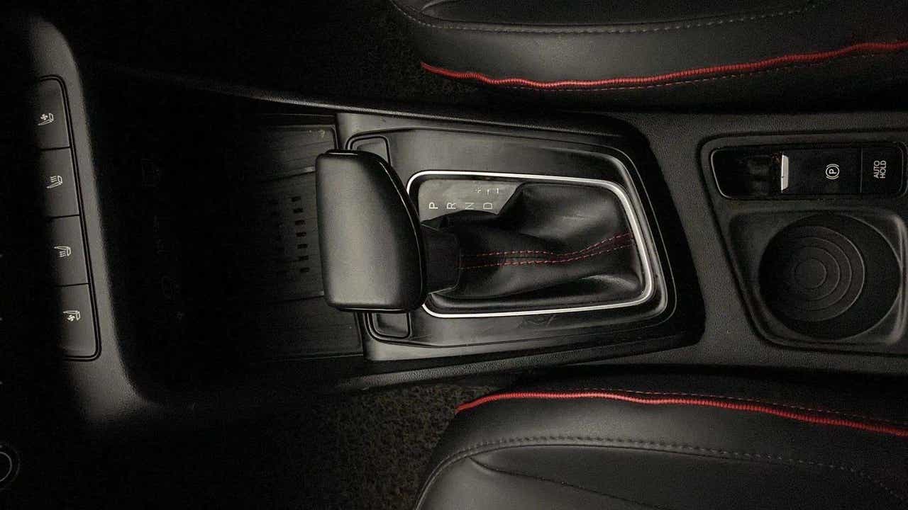 Gear shifter console of a Hyundai Verna