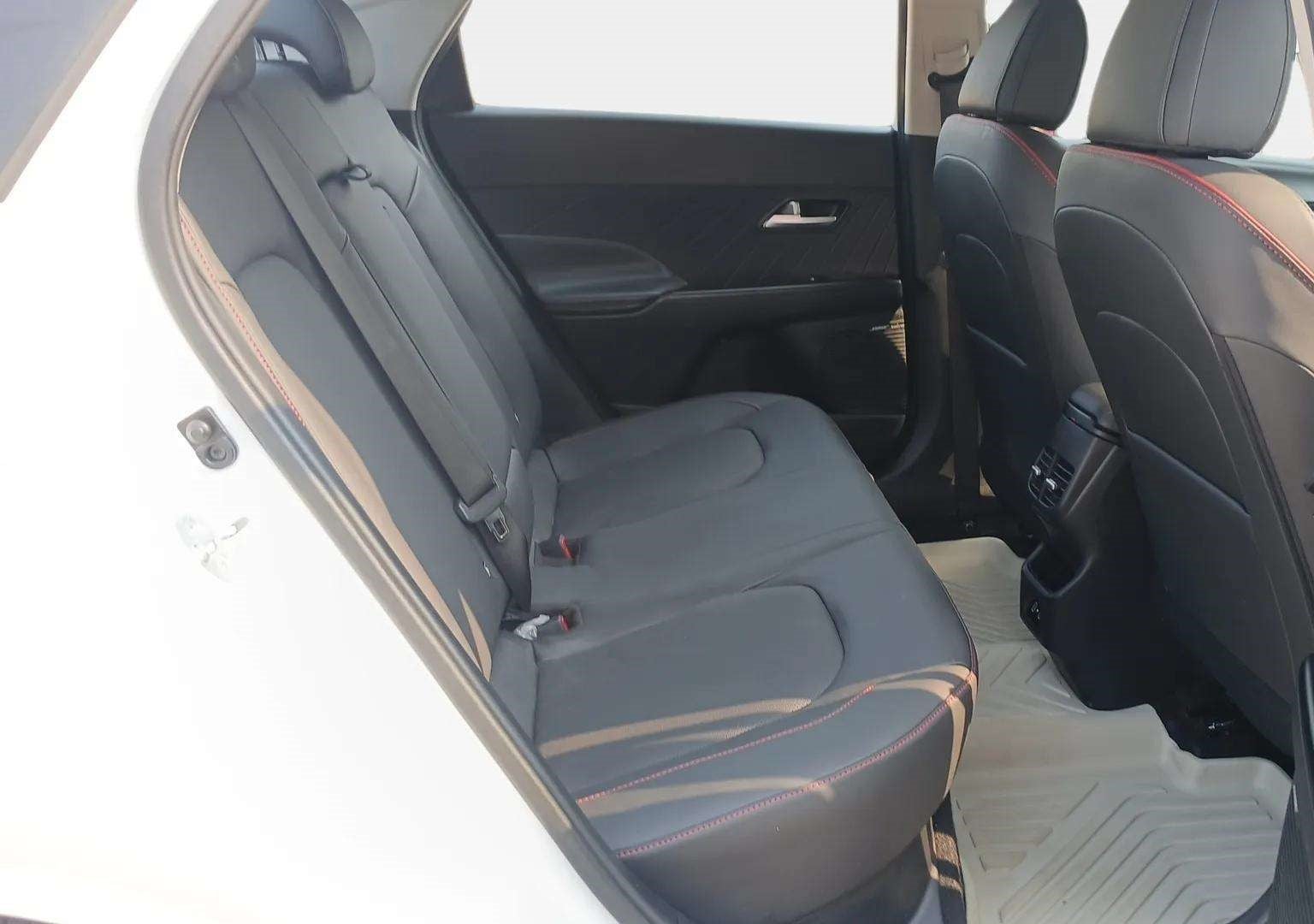 Rear seat area of a Hyundai Verna