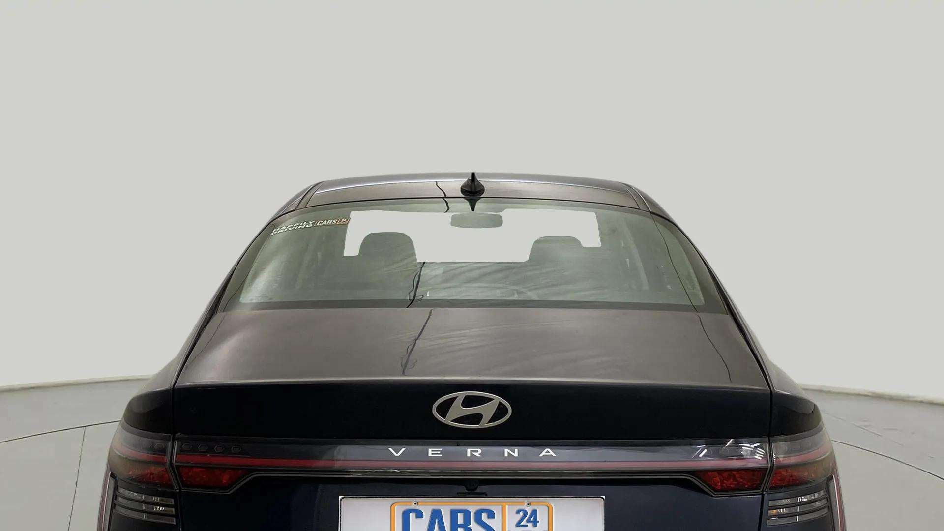 Rear view of a Hyundai Verna