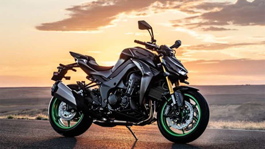 Side view of Kawasaki Z1100