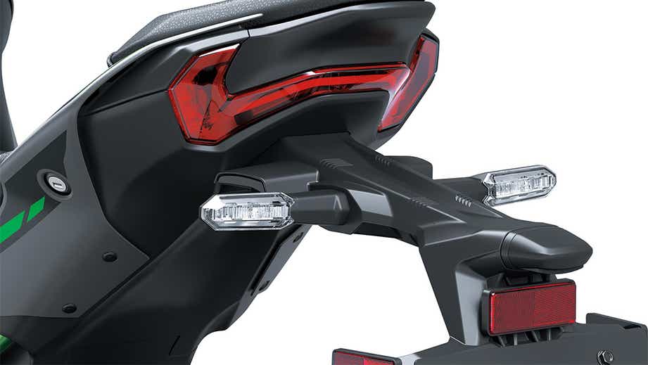 Rear close-up of Kawasaki Z900 2026