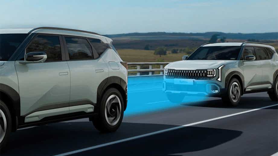 Front view of Kia Seltos Facelift showing ADAS tech