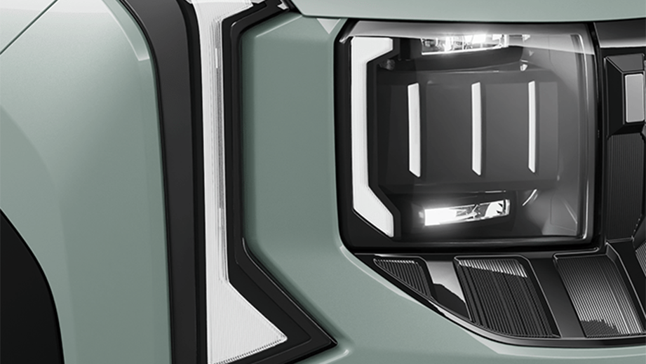 Headlight close-up of Kia Seltos Facelift