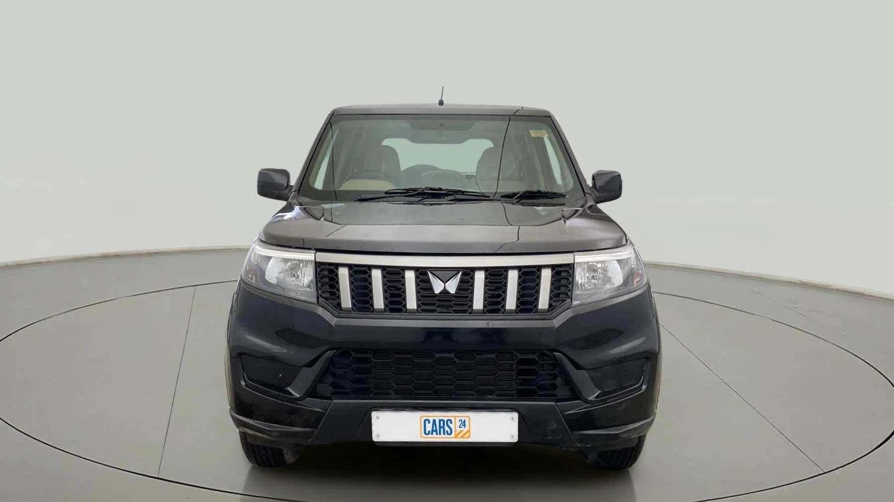 Front view of a Mahindra Bolero Neo