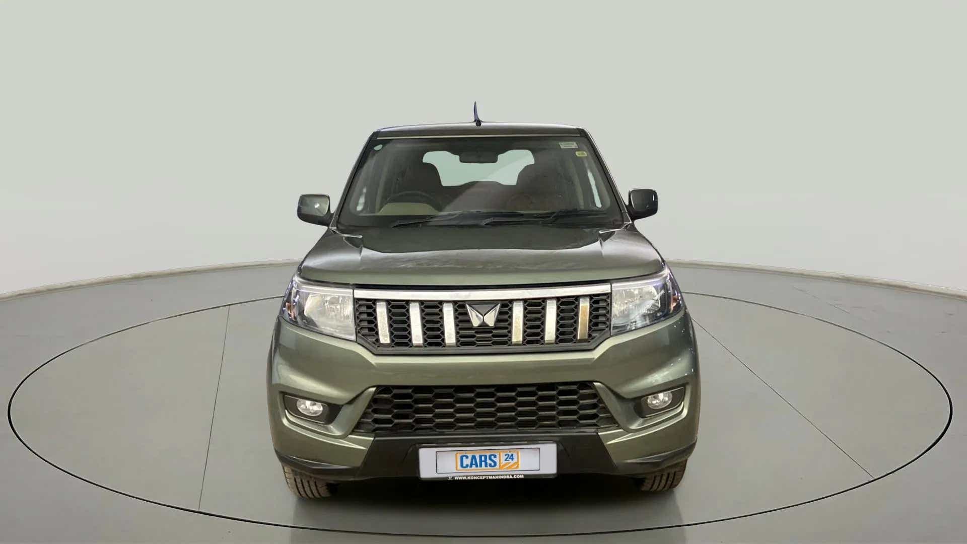 Front view of a Mahindra Bolero Neo