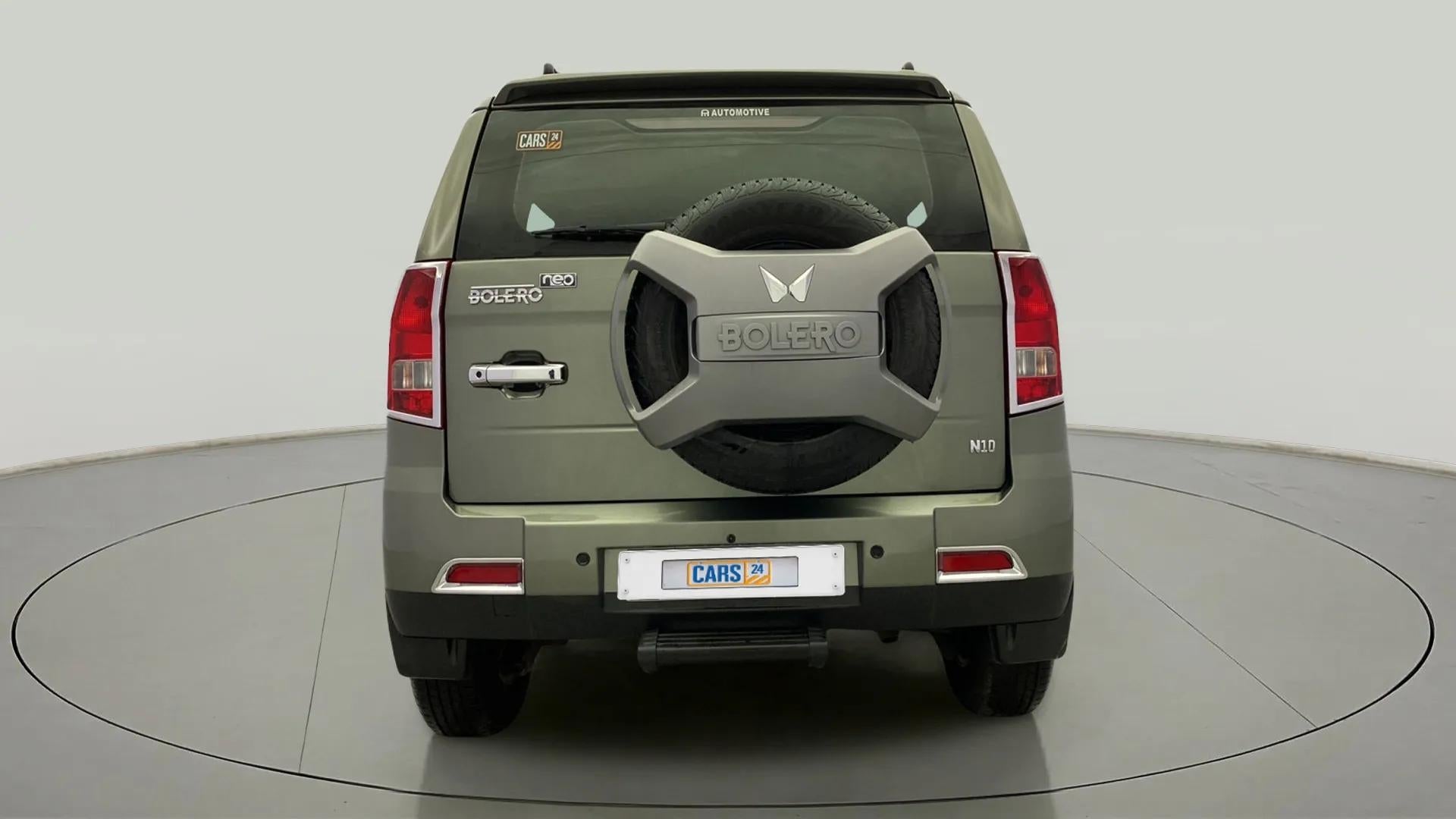 Rear view of a Mahindra Bolero Neo