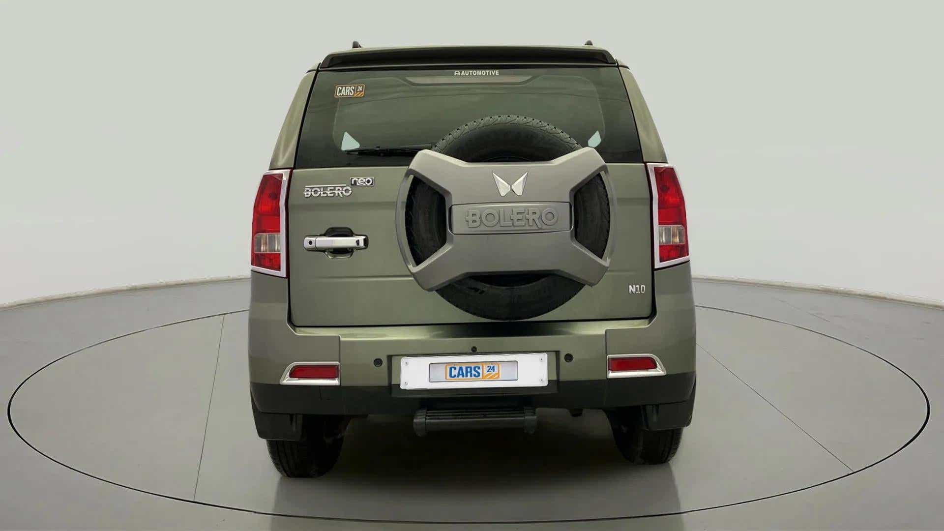 Rear view of a Mahindra Bolero Neo